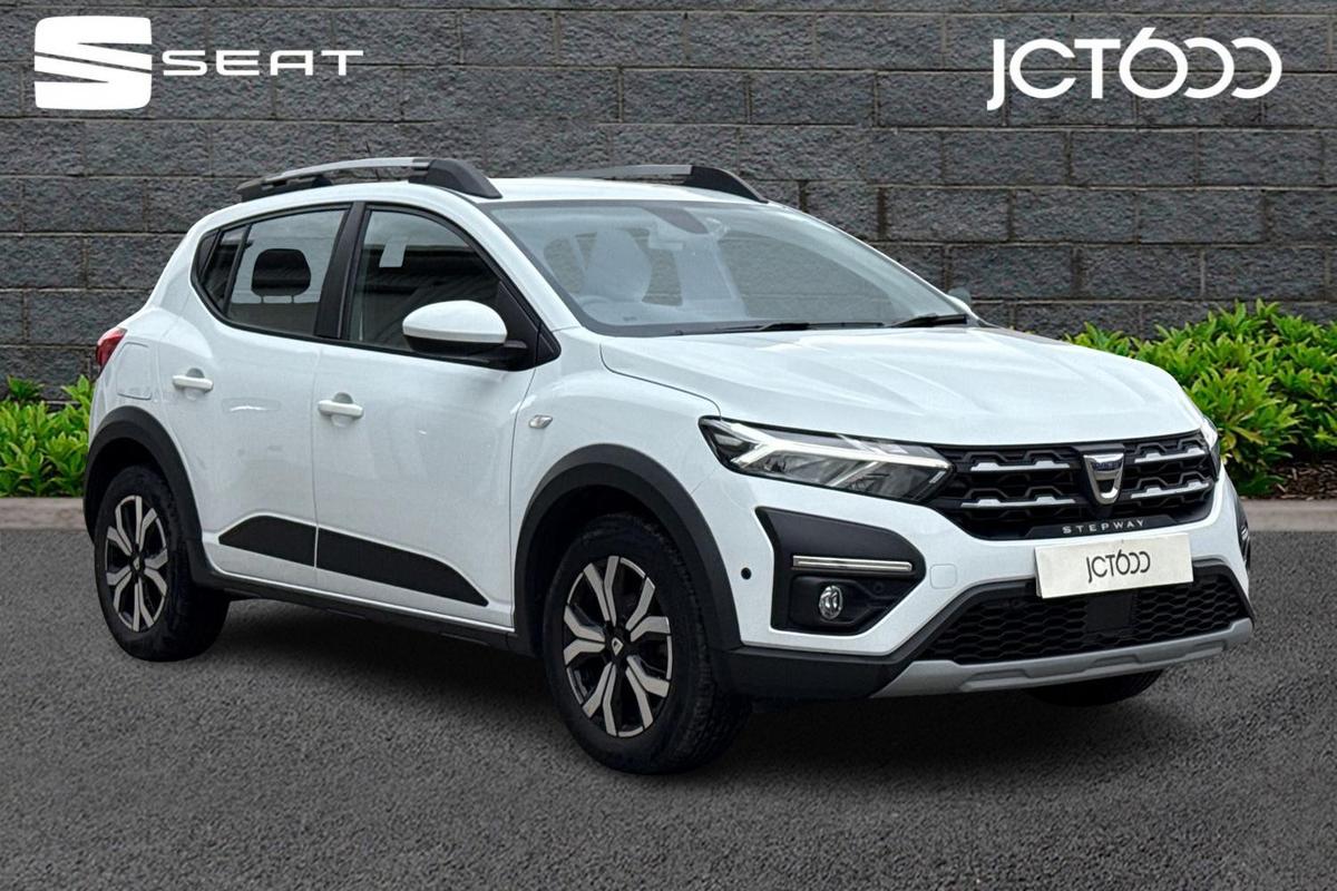 Main listing image - Dacia Sandero Stepway