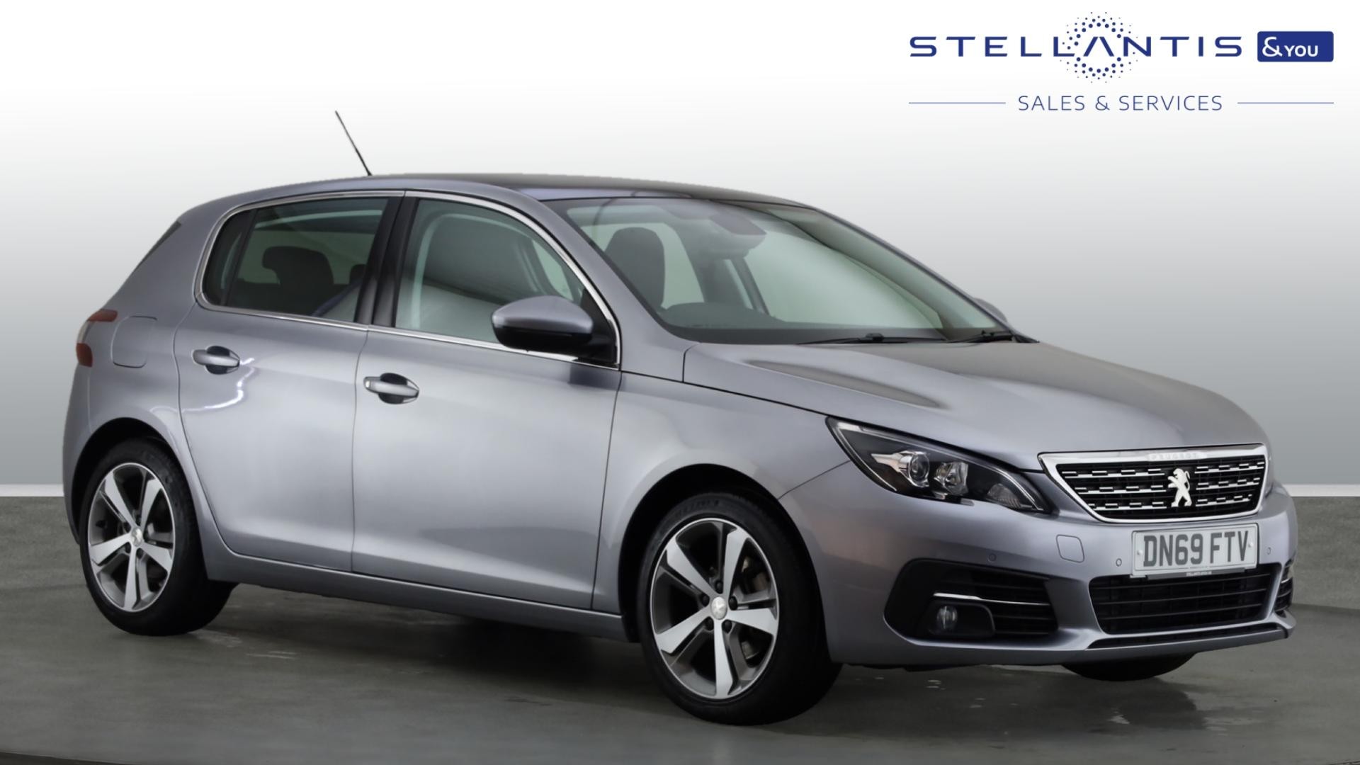 Main listing image - Peugeot 308