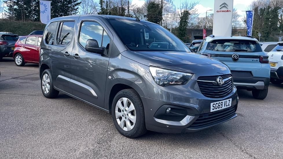 Main listing image - Vauxhall Combo Life