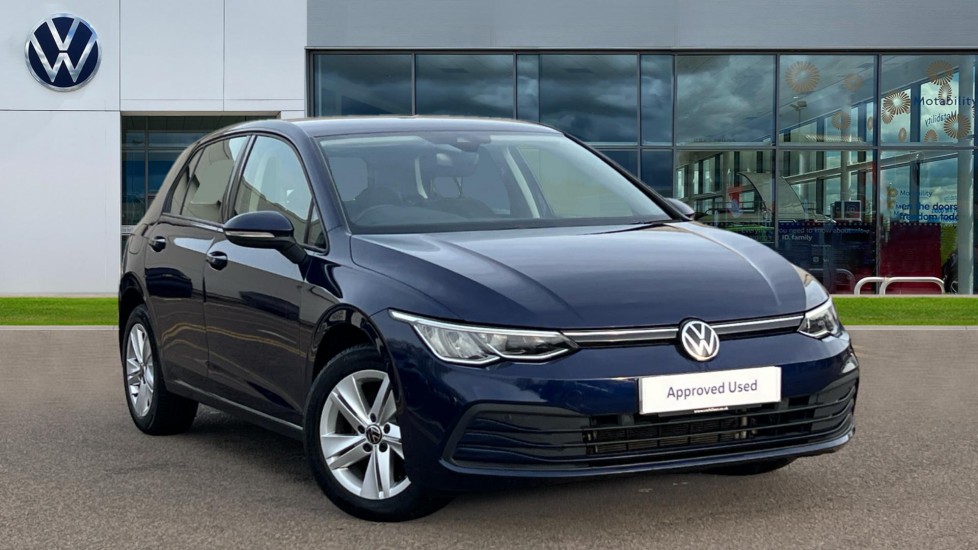 Main listing image - Volkswagen Golf