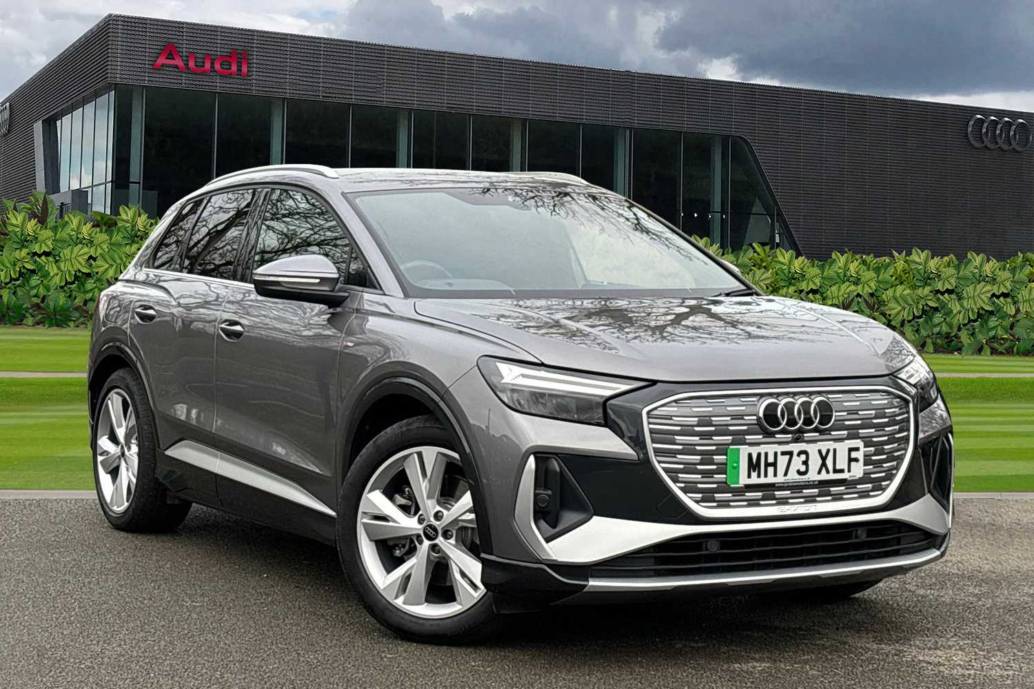 Main listing image - Audi Q4