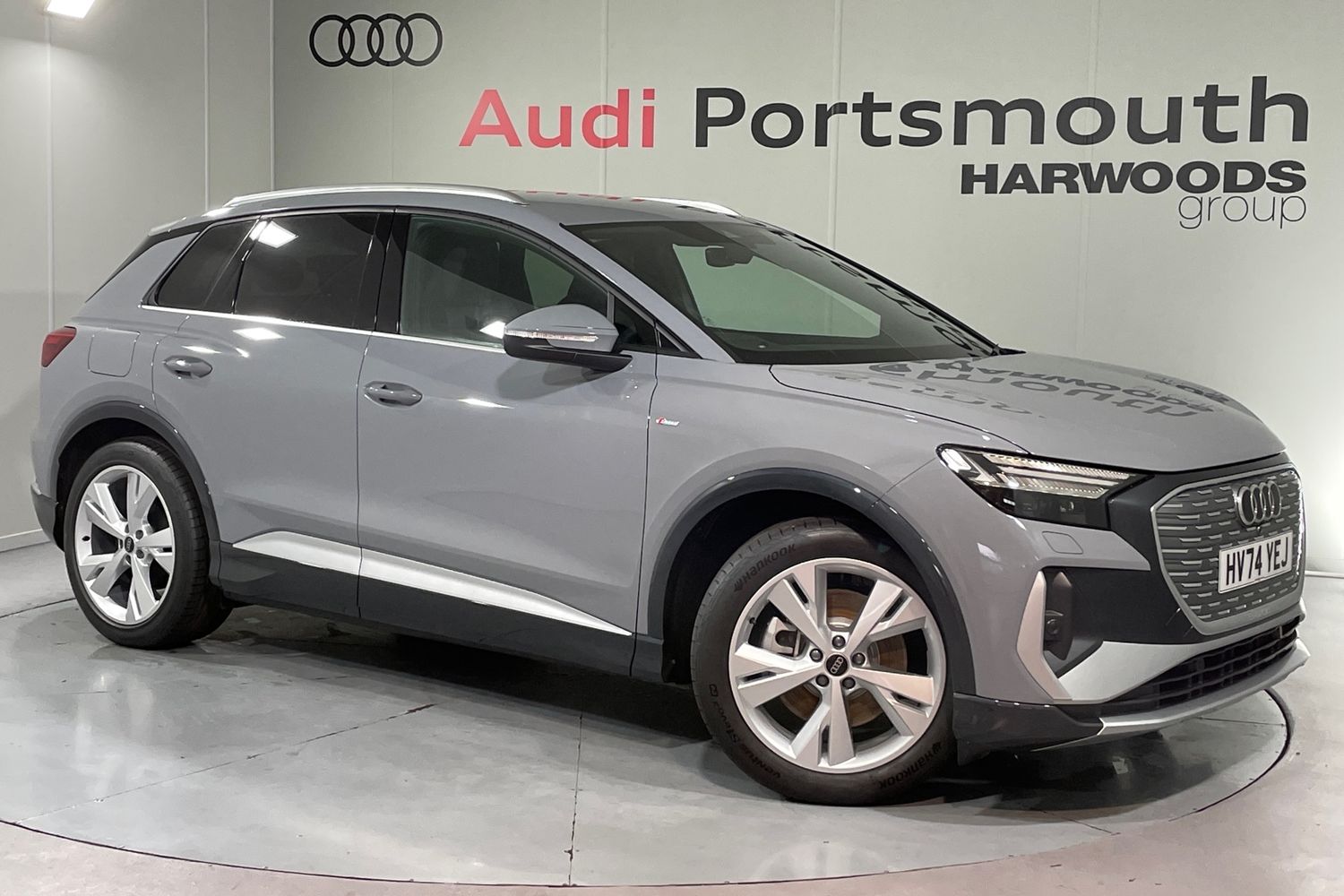 Main listing image - Audi Q4