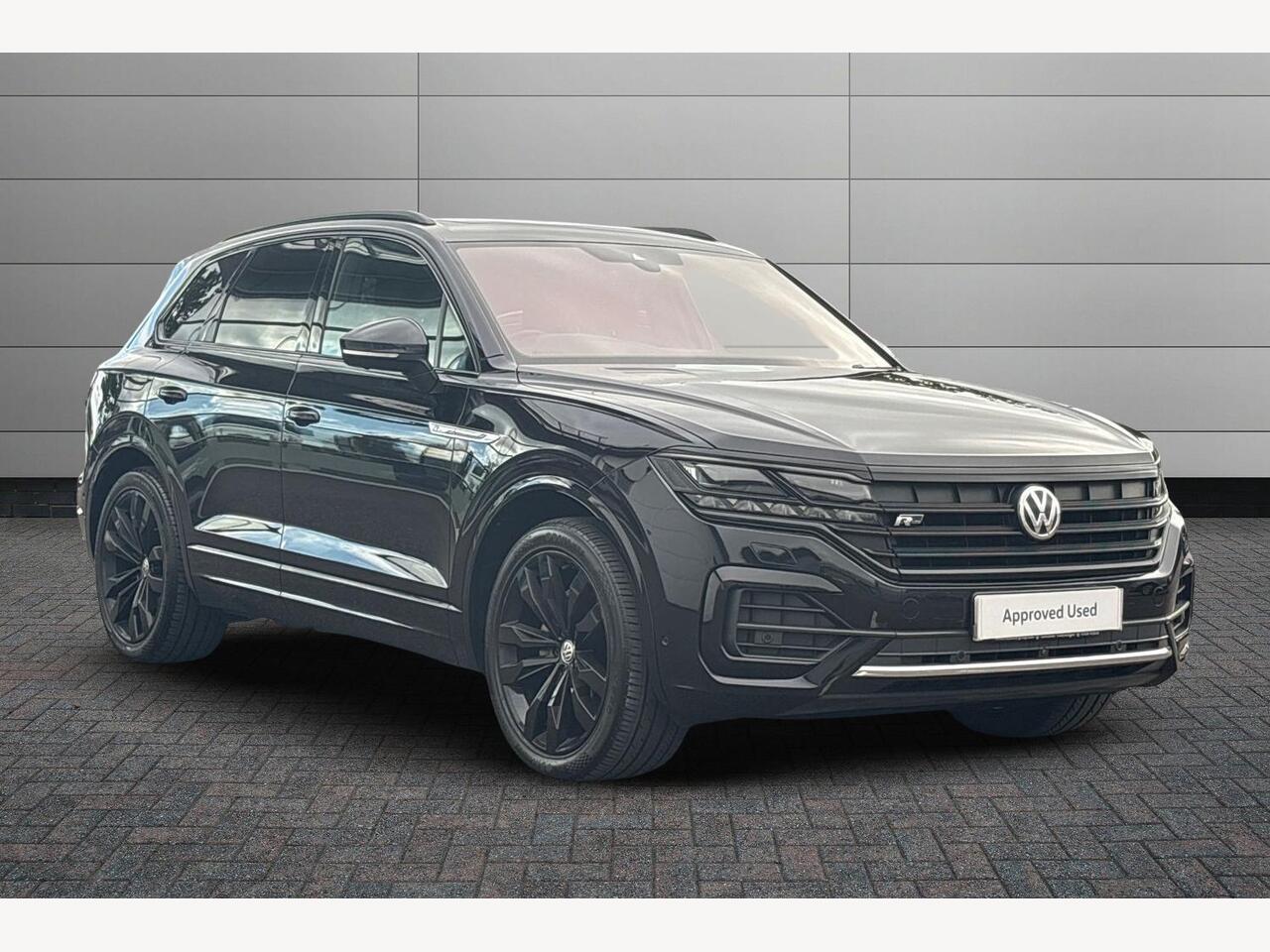 Main listing image - Volkswagen Touareg