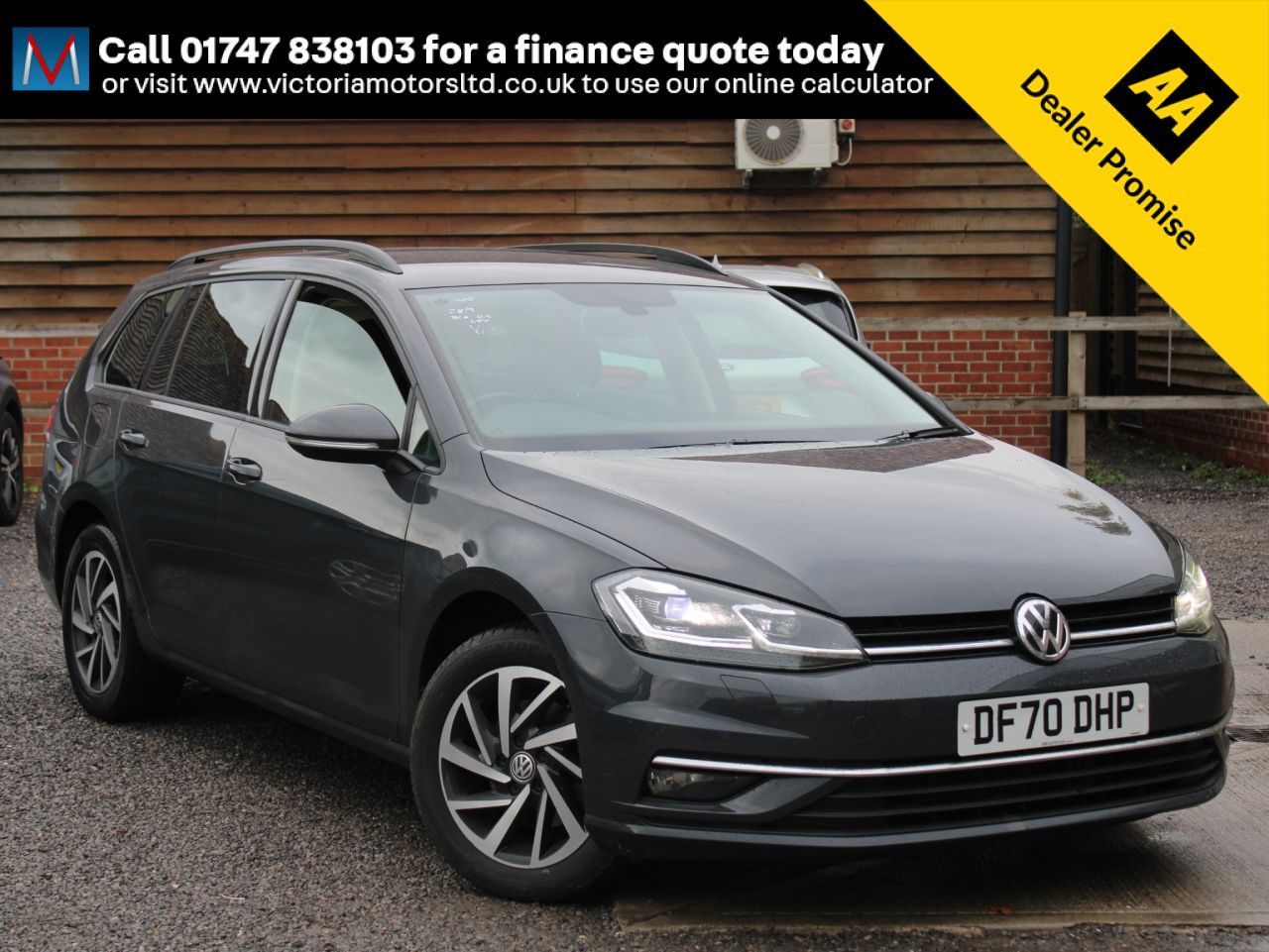 Main listing image - Volkswagen Golf Estate