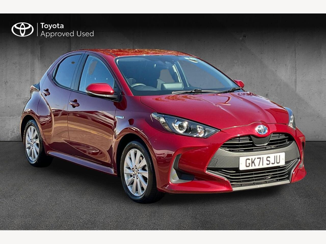 Main listing image - Toyota Yaris