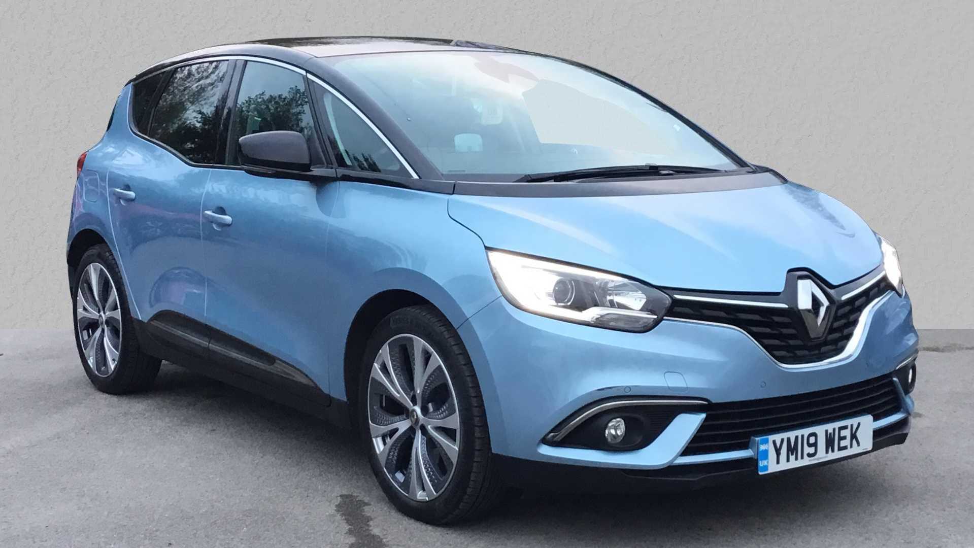 Main listing image - Renault Scenic