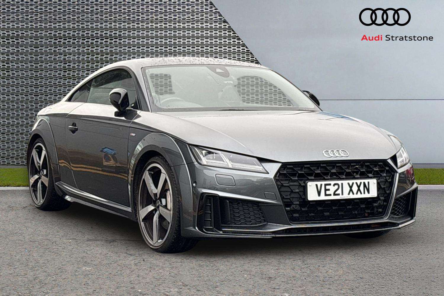 Main listing image - Audi TT
