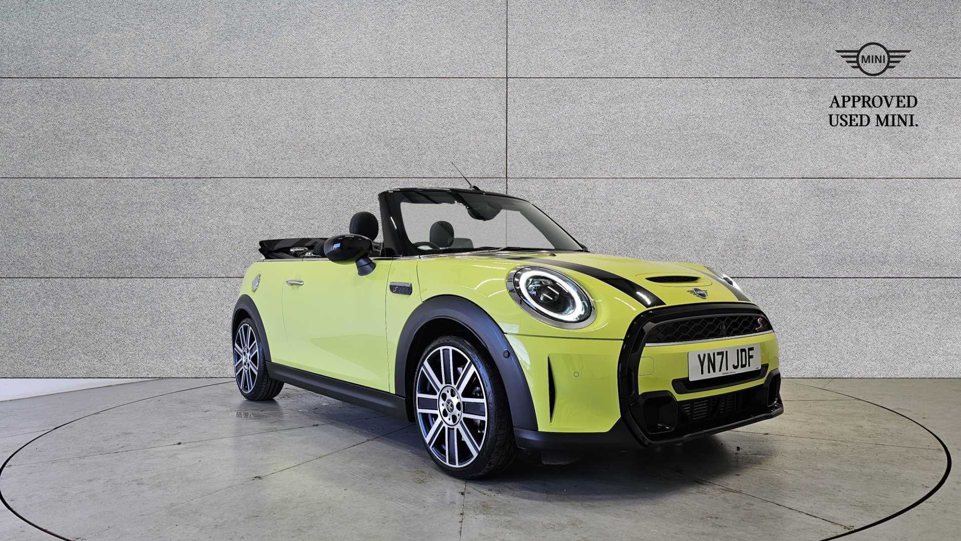 Main listing image - MINI Convertible