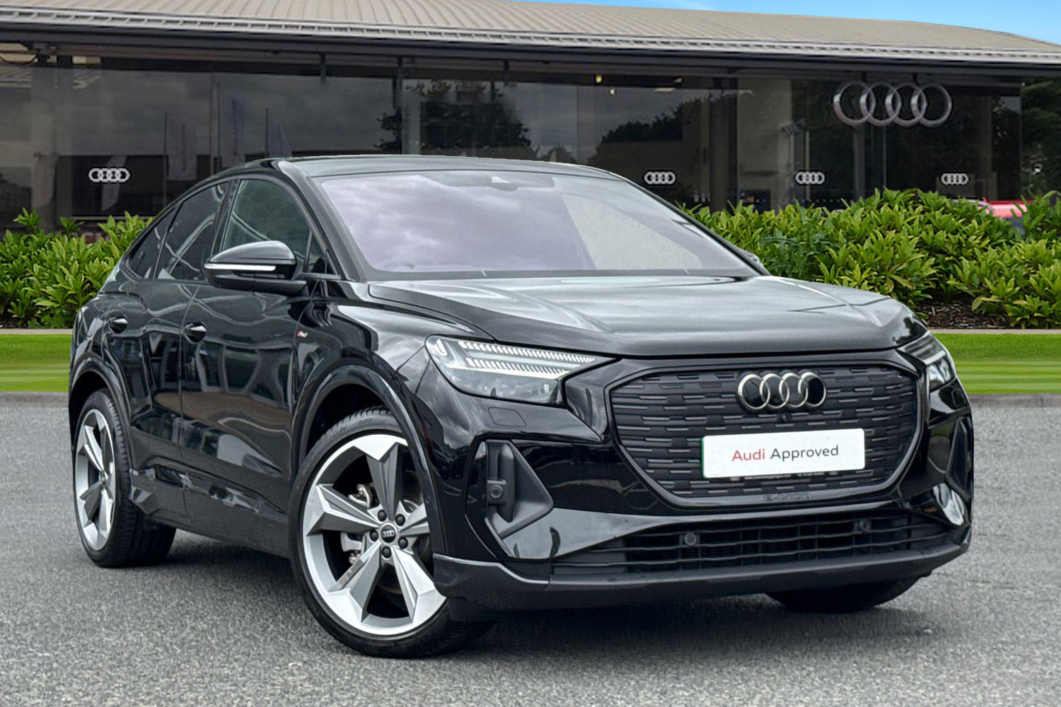 Main listing image - Audi Q4