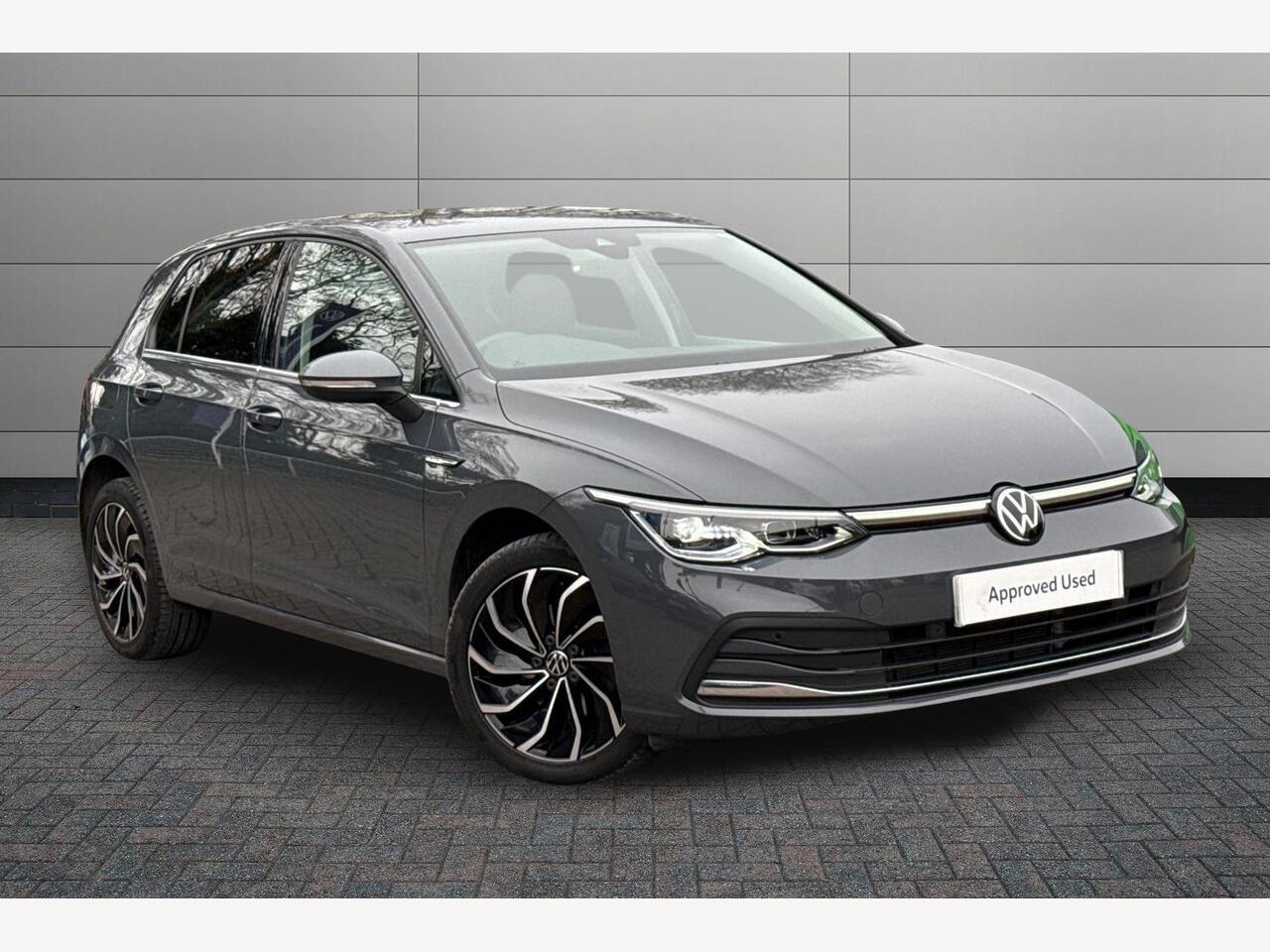 Main listing image - Volkswagen Golf