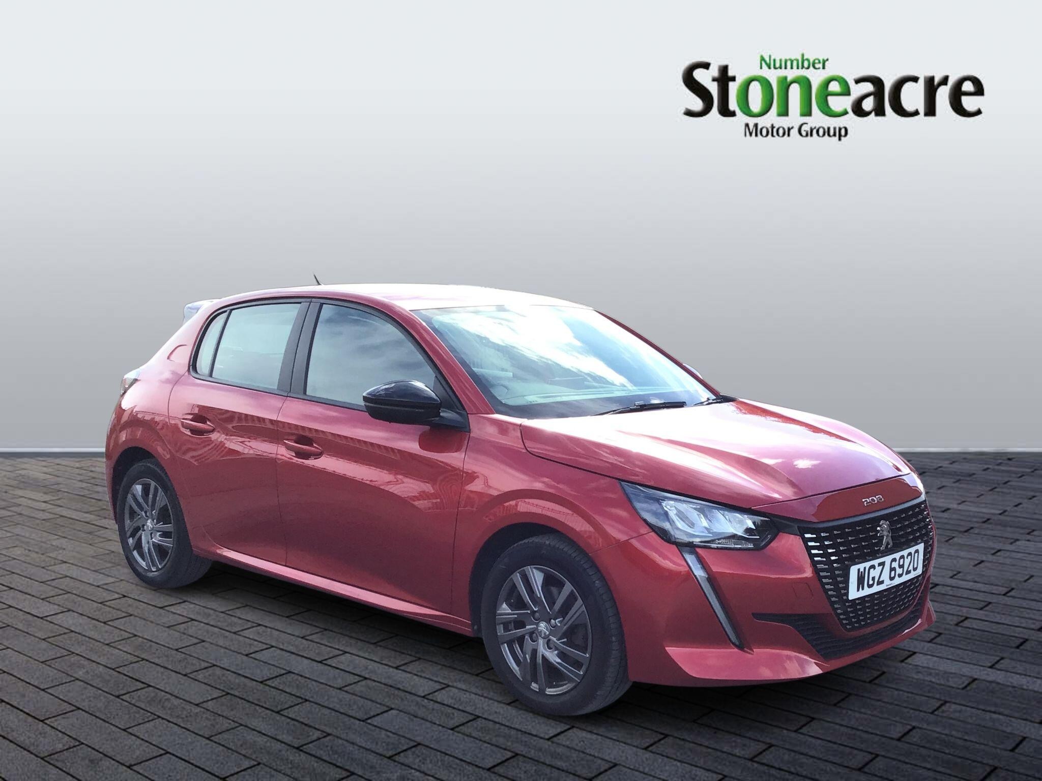 Main listing image - Peugeot 208