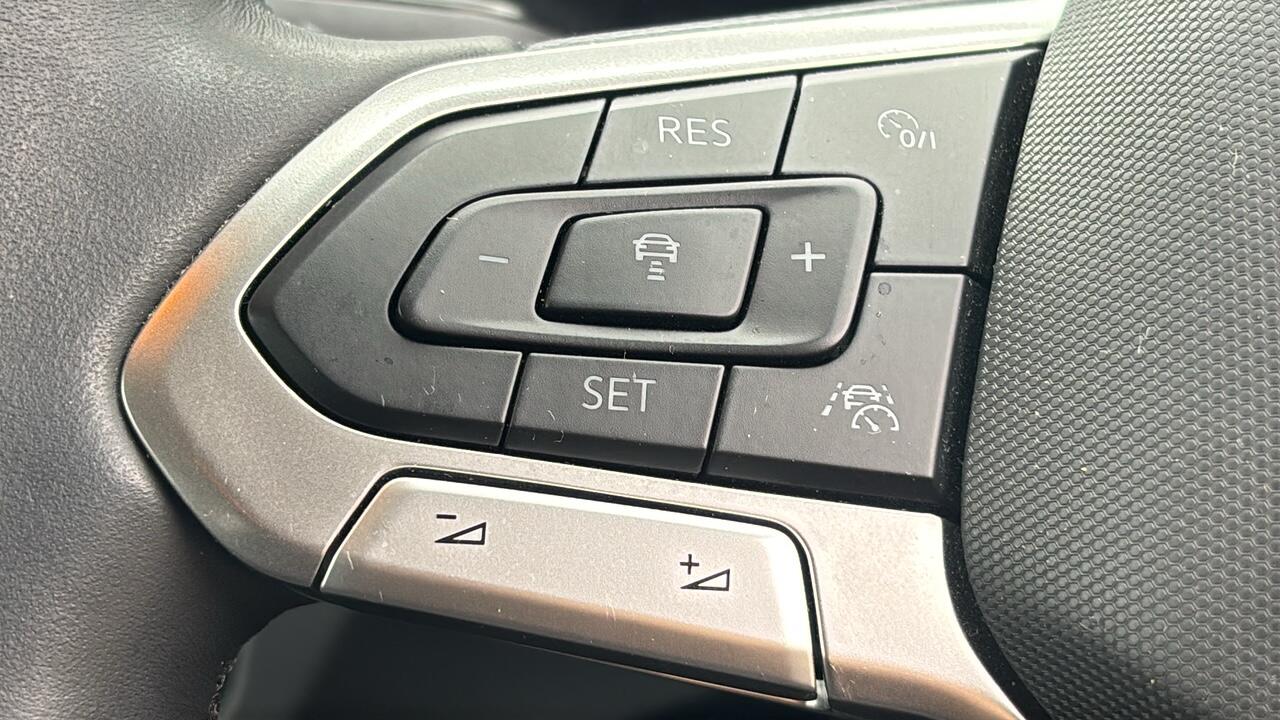 Main listing image - Volkswagen T-Cross