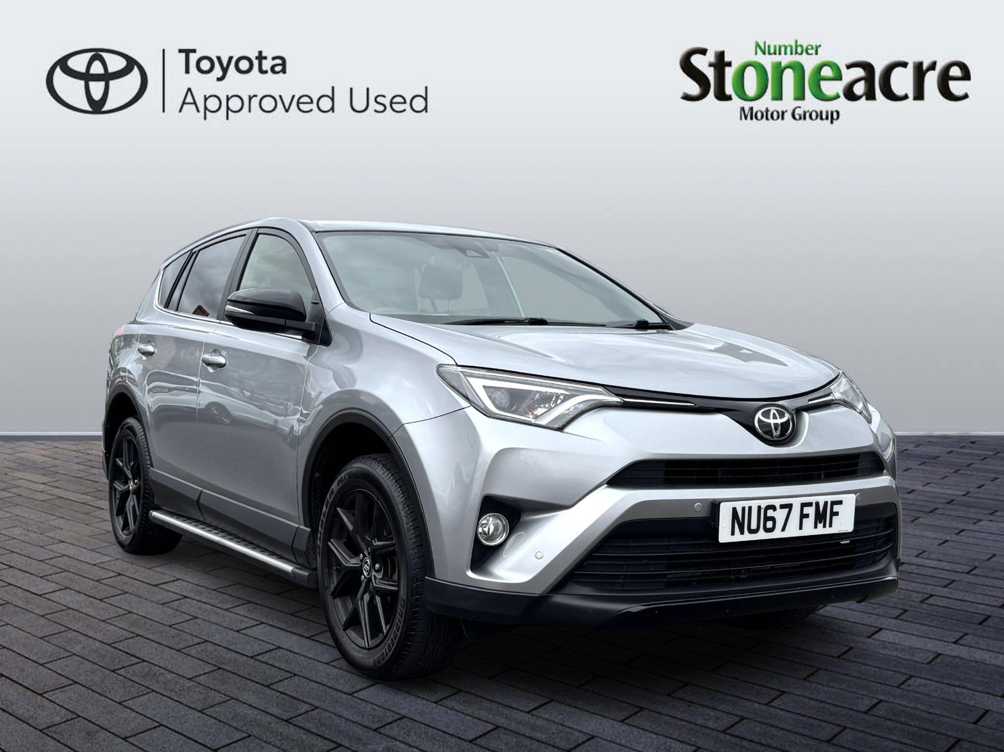 Main listing image - Toyota RAV4