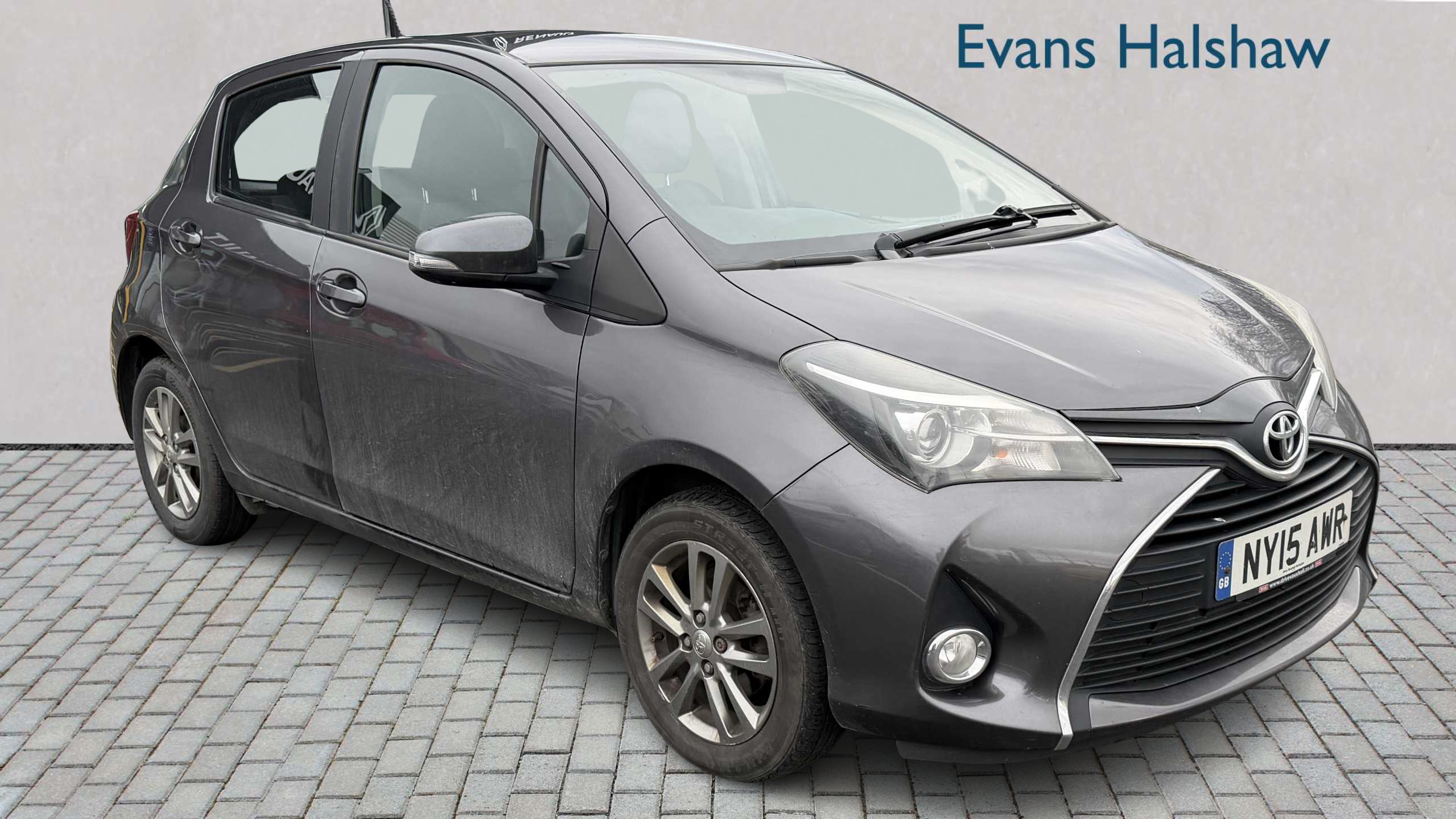 Main listing image - Toyota Yaris