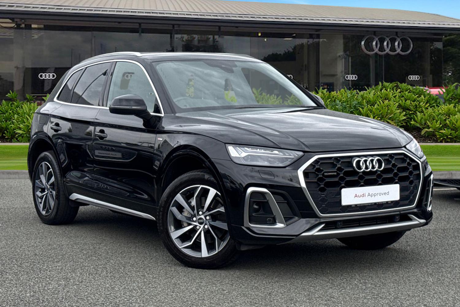 Main listing image - Audi Q5