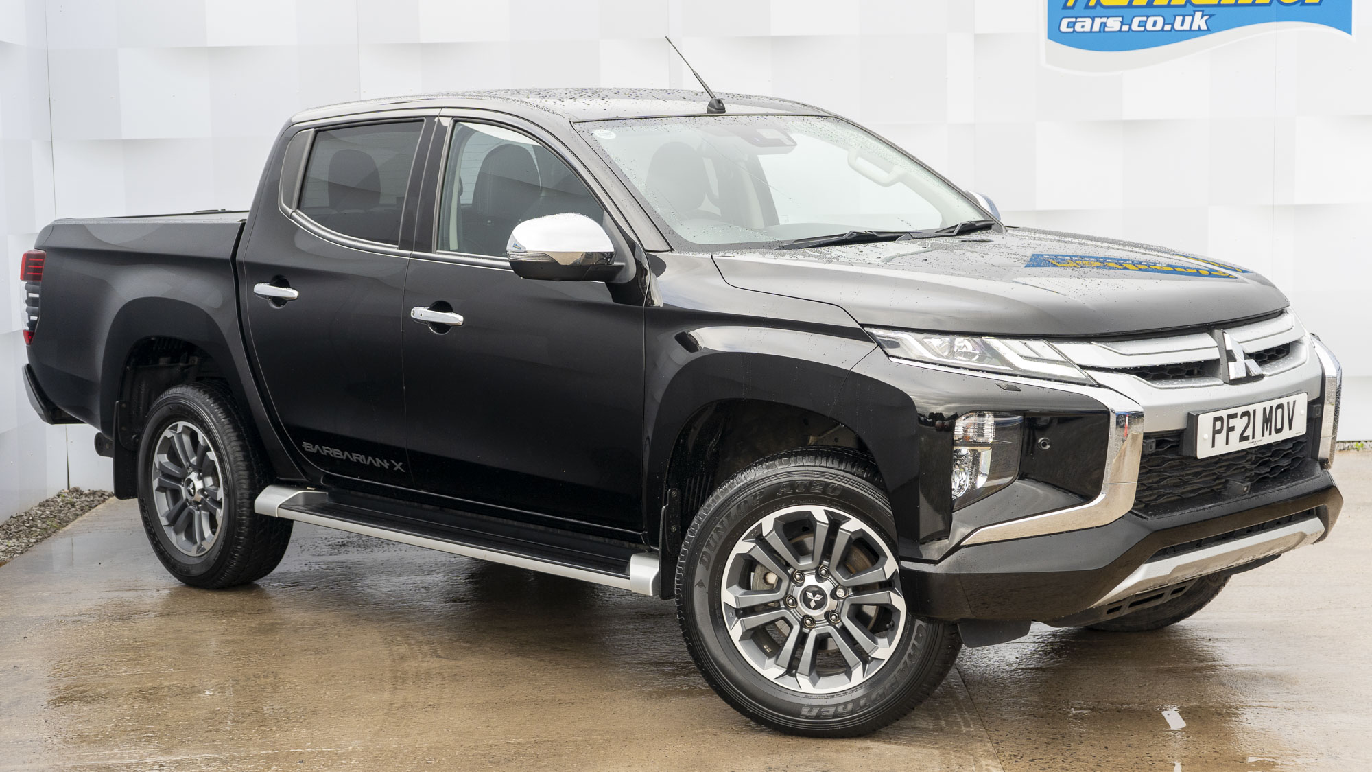 Main listing image - Mitsubishi L200