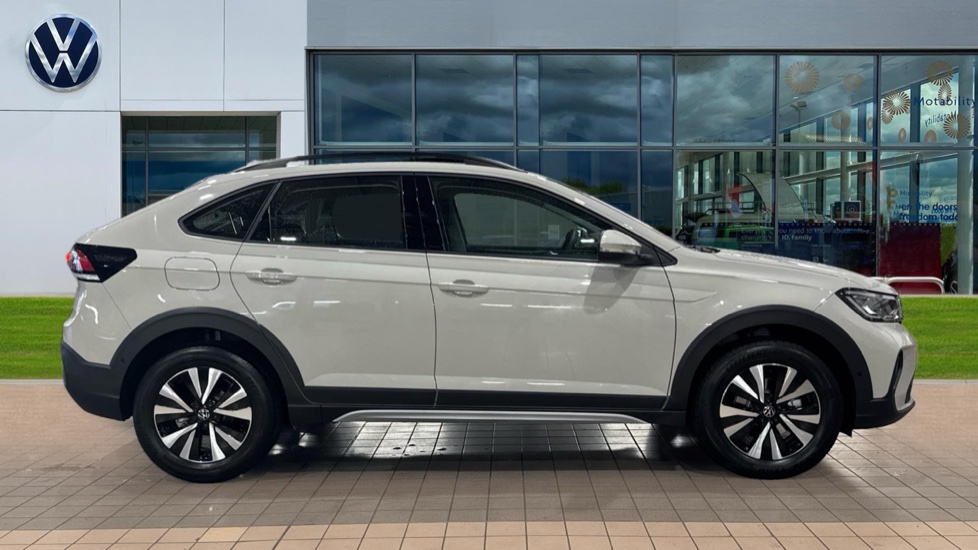 Main listing image - Volkswagen Taigo