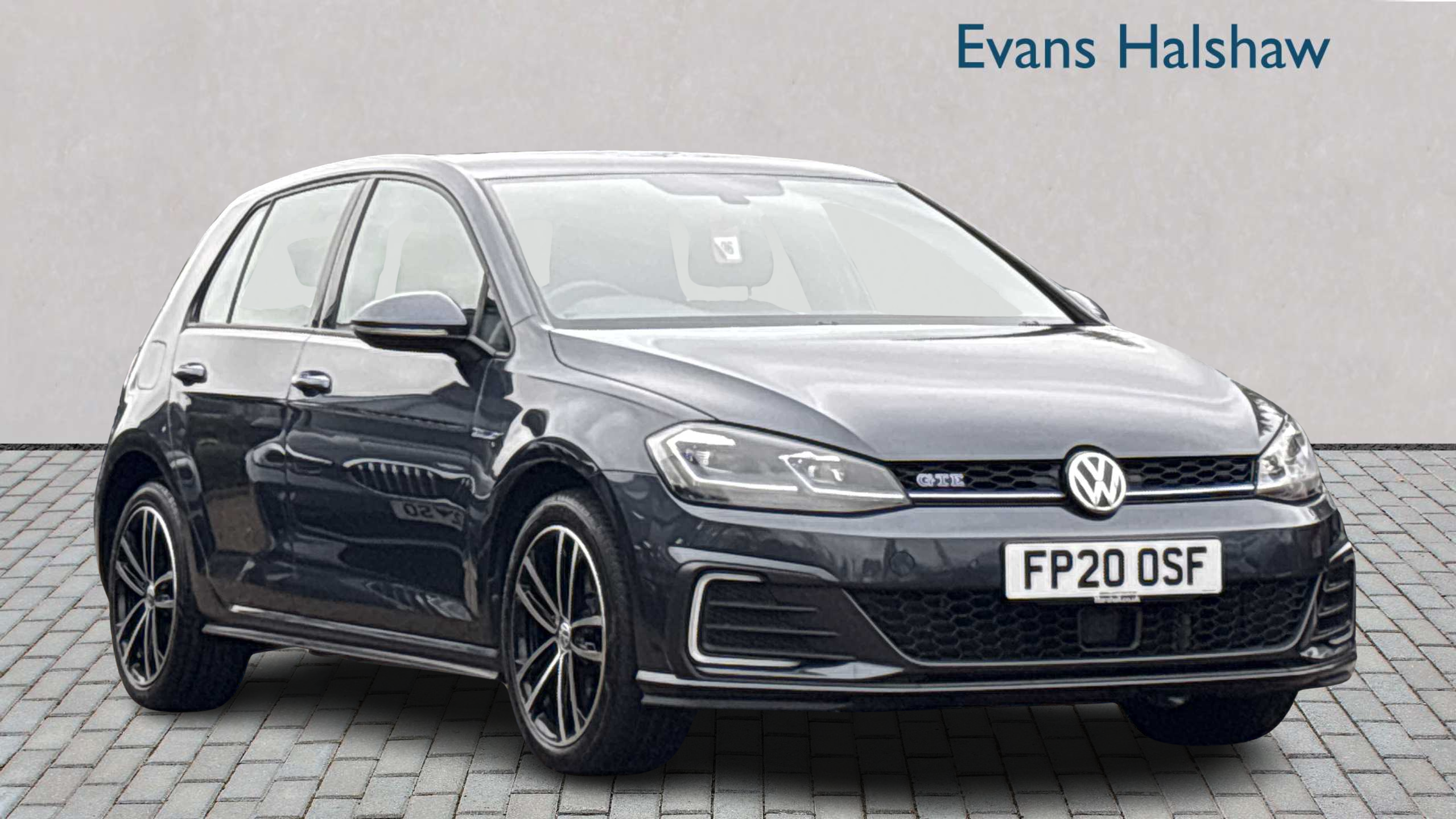 Main listing image - Volkswagen Golf GTE