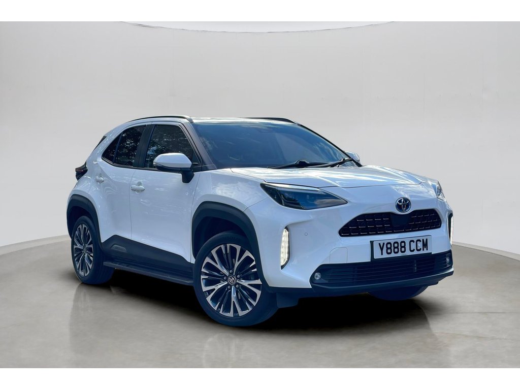 Main listing image - Toyota Yaris Cross