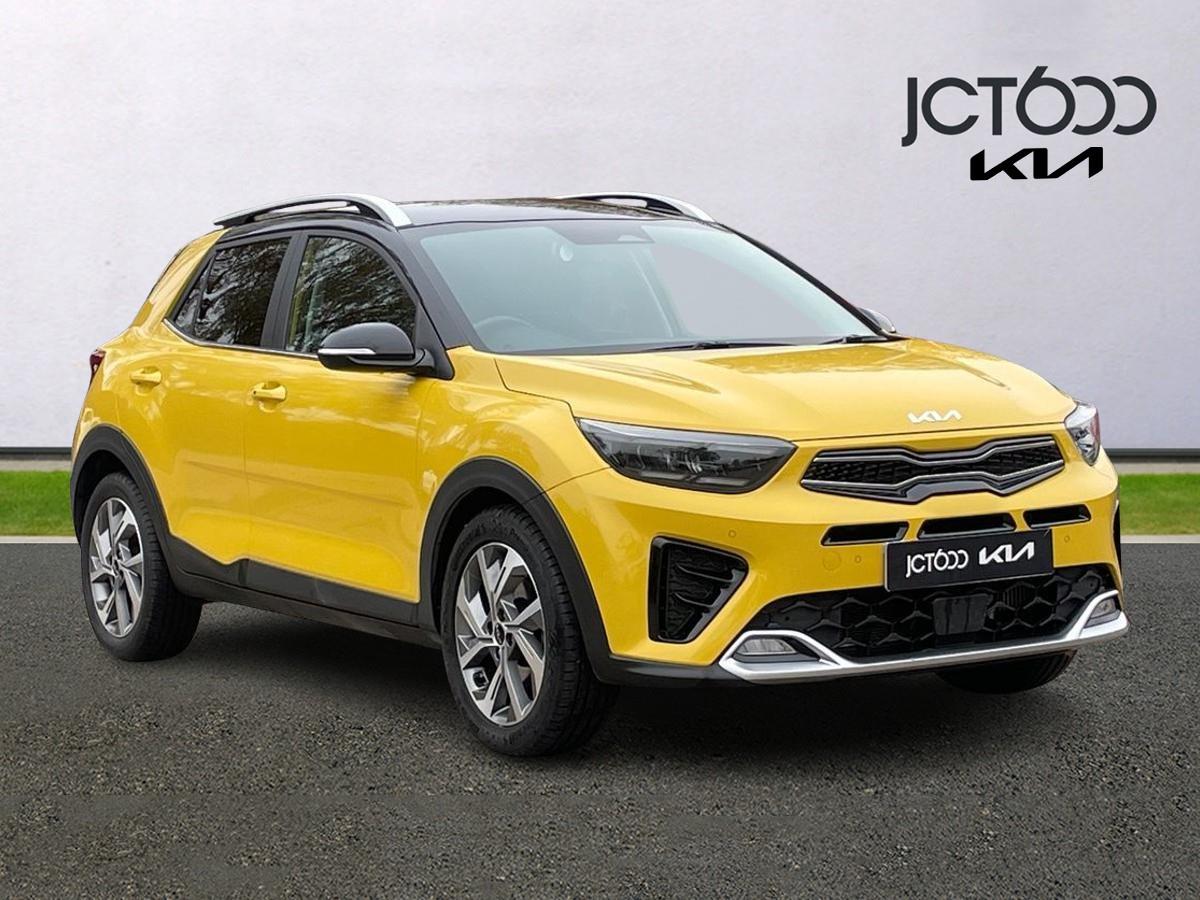 Main listing image - Kia Stonic