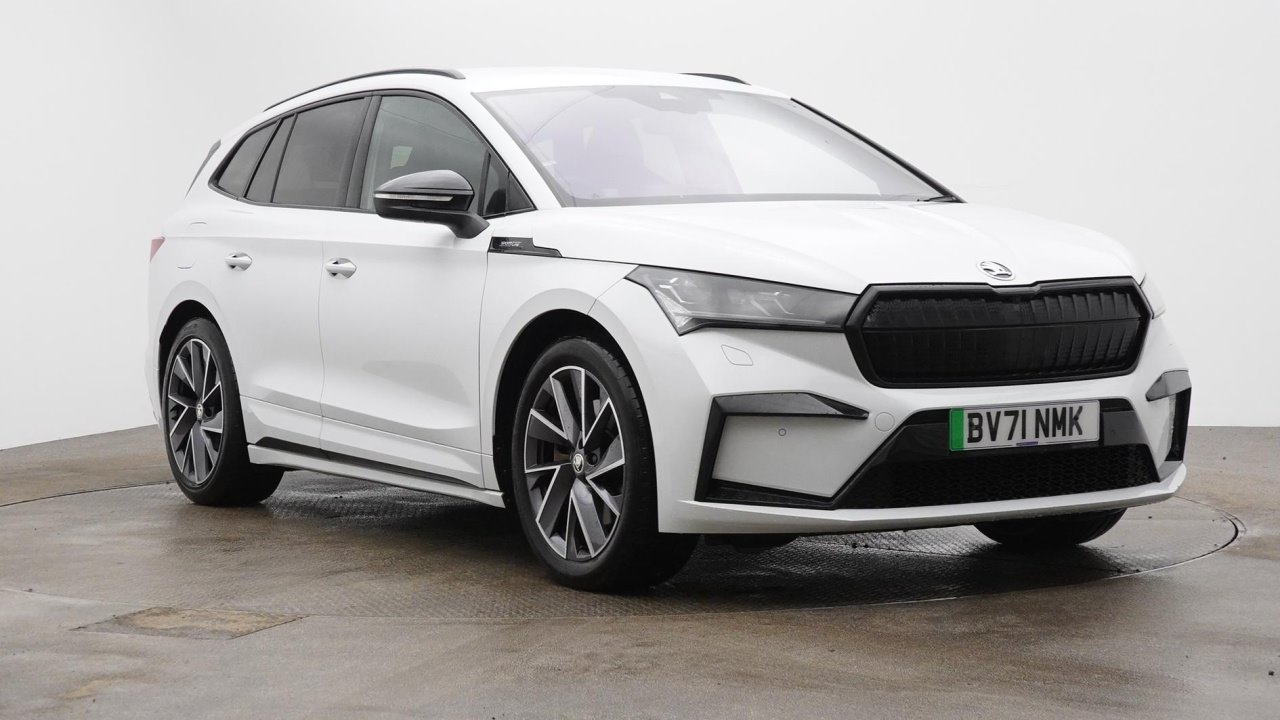 Main listing image - Skoda Enyaq