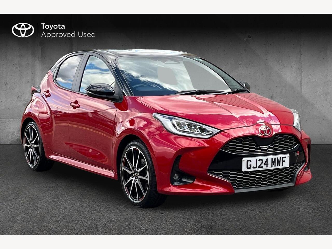 Main listing image - Toyota Yaris