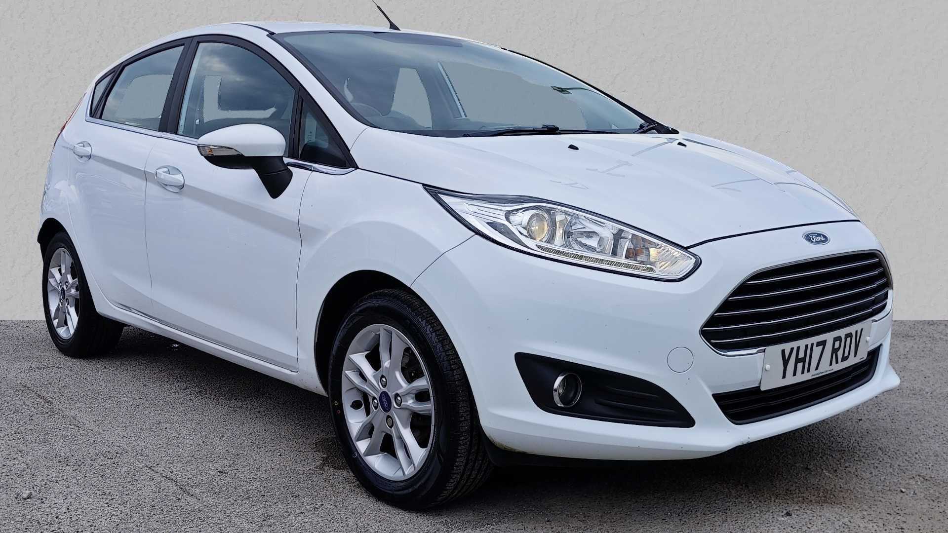 Main listing image - Ford Fiesta