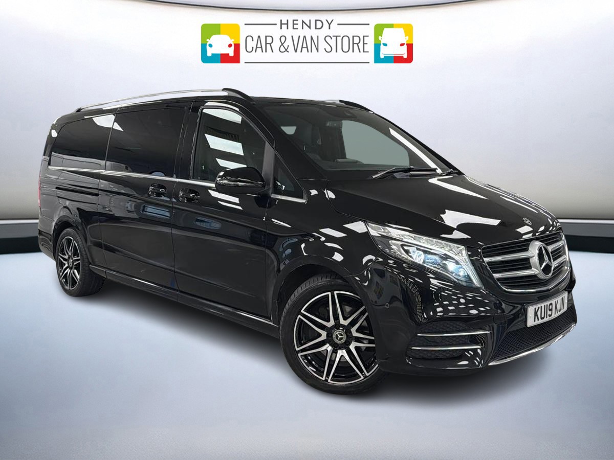 Main listing image - Mercedes-Benz V-Class
