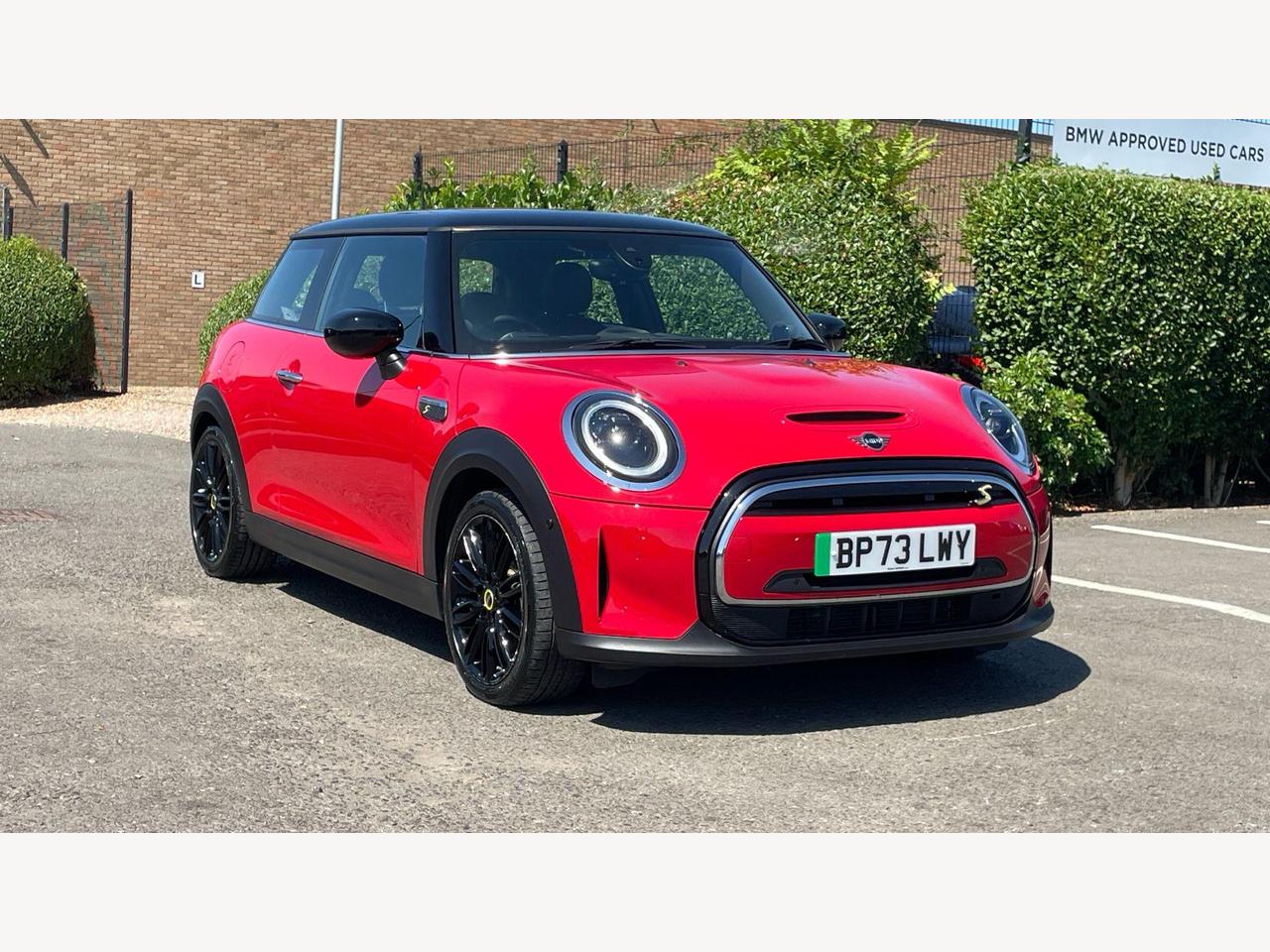 Main listing image - MINI Electric