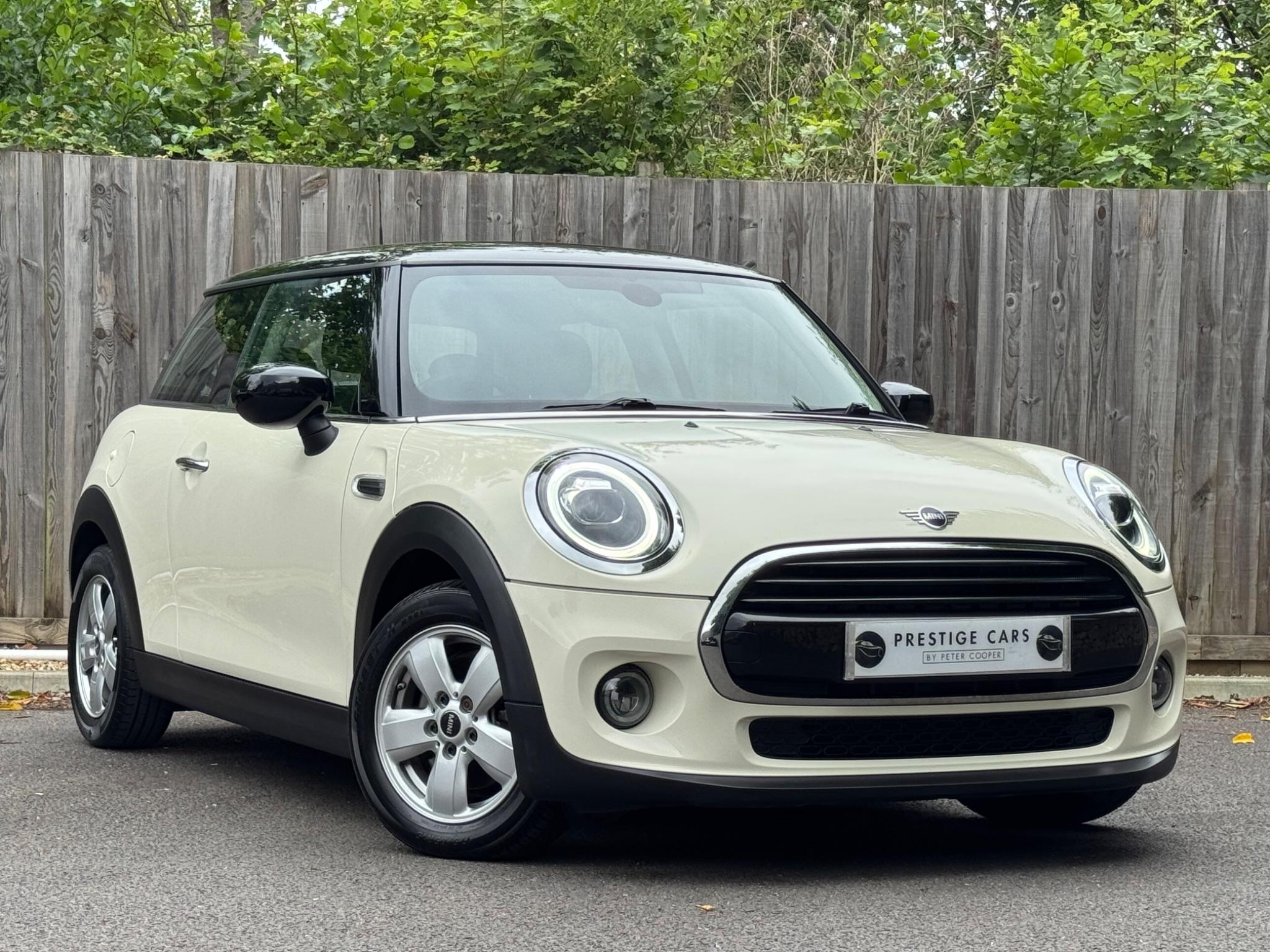 Main listing image - MINI Hatchback