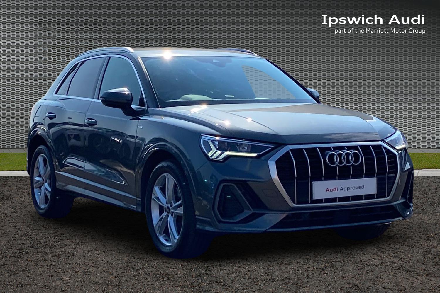 Main listing image - Audi Q3
