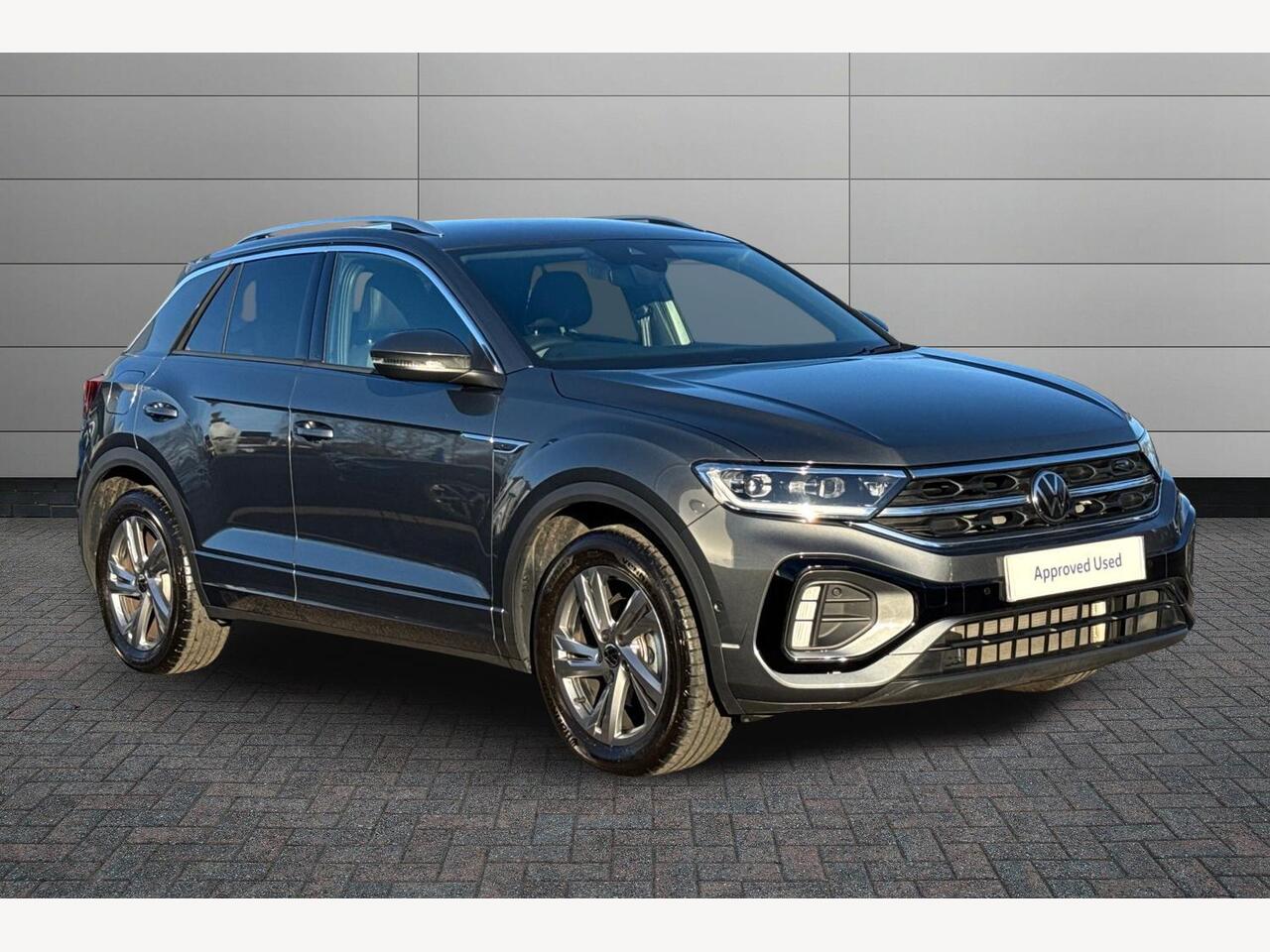 Main listing image - Volkswagen T-Roc