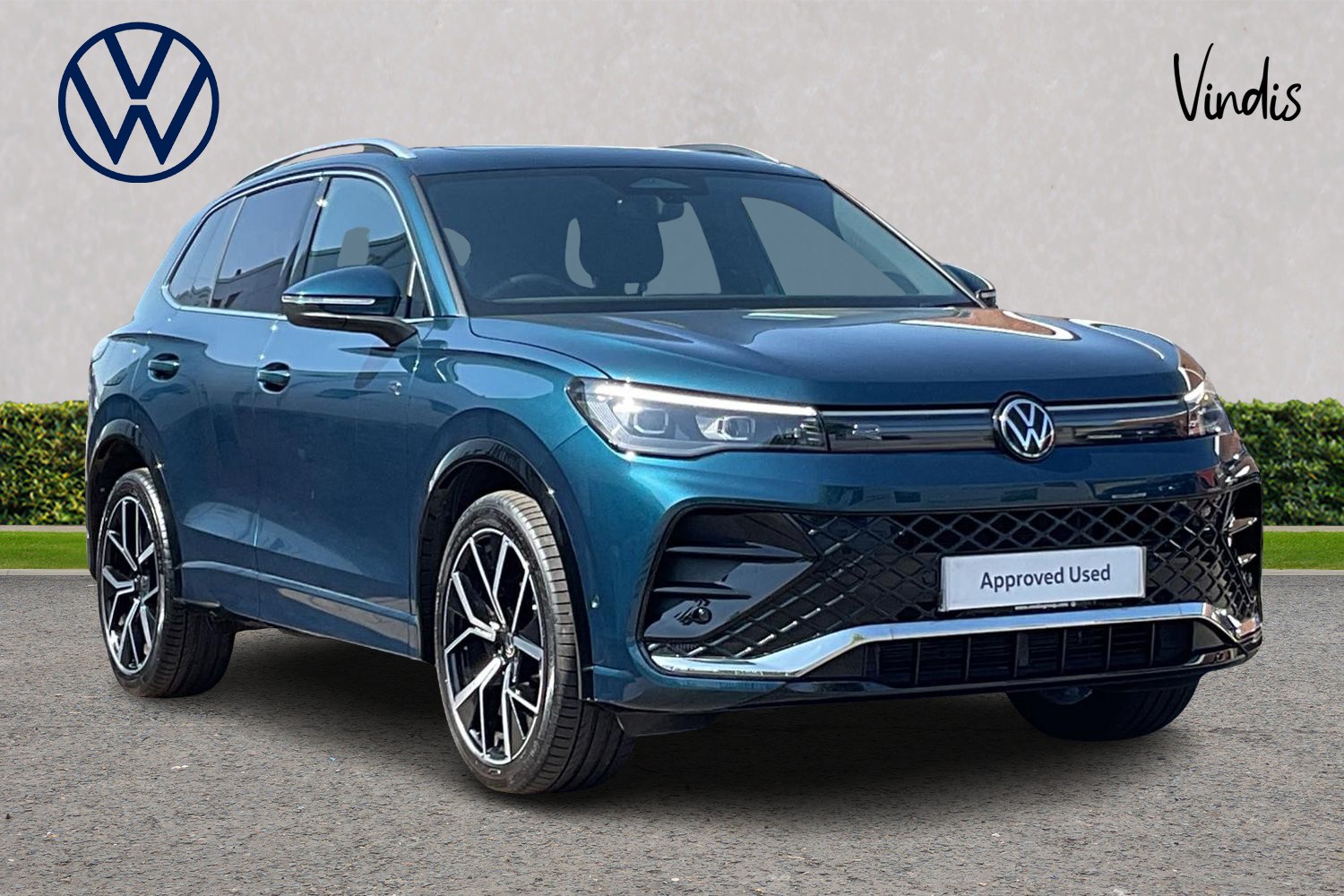 Main listing image - Volkswagen Tiguan