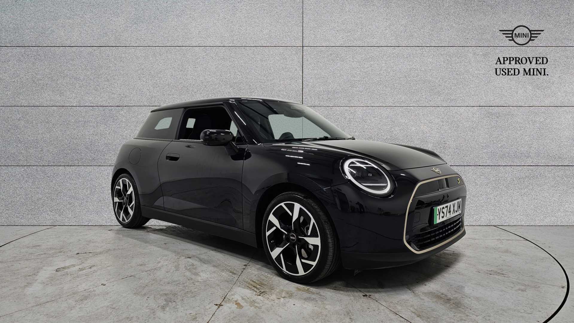 Main listing image - MINI Electric