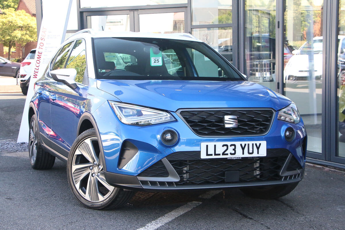 Main listing image - SEAT Arona