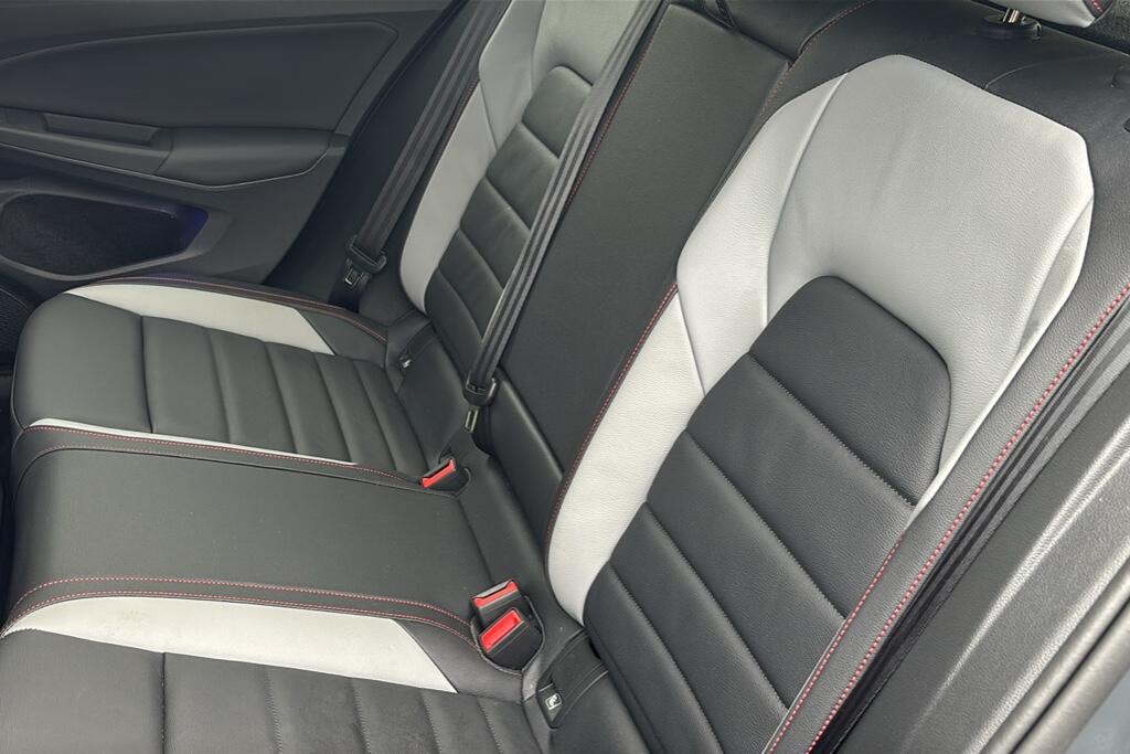 Main listing image - Volkswagen Golf GTI