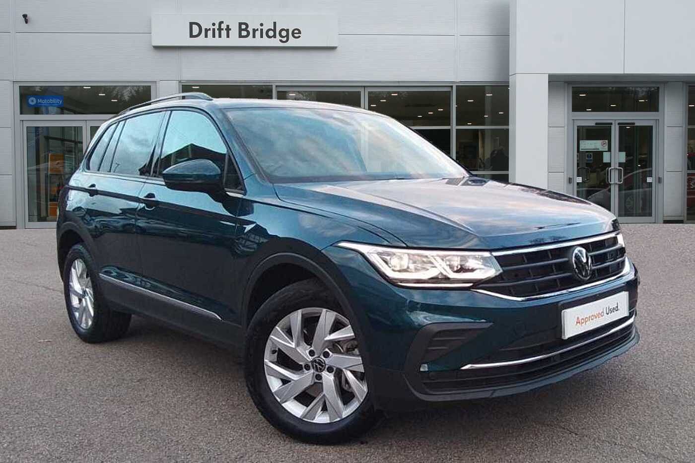 Main listing image - Volkswagen Tiguan