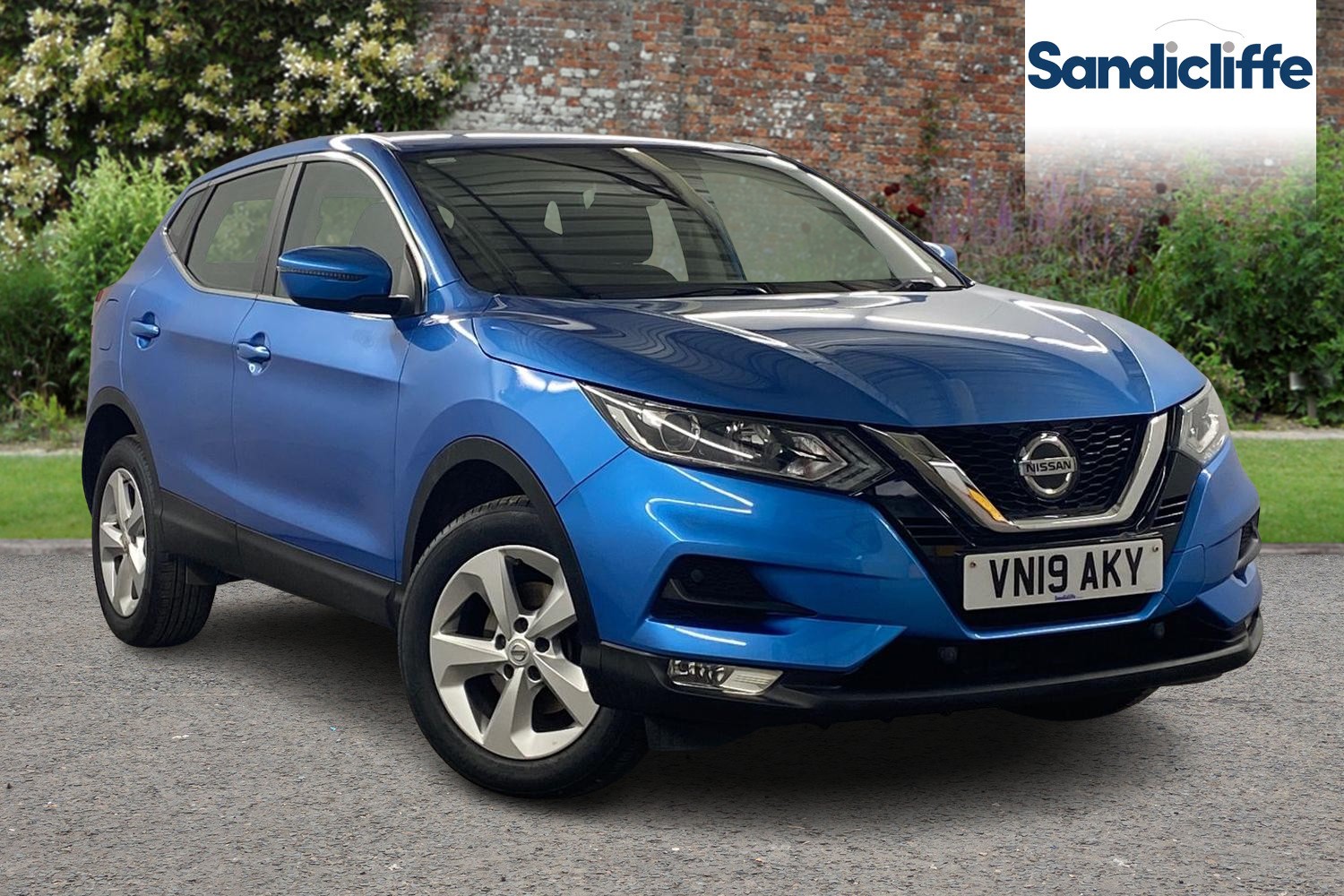 Main listing image - Nissan Qashqai