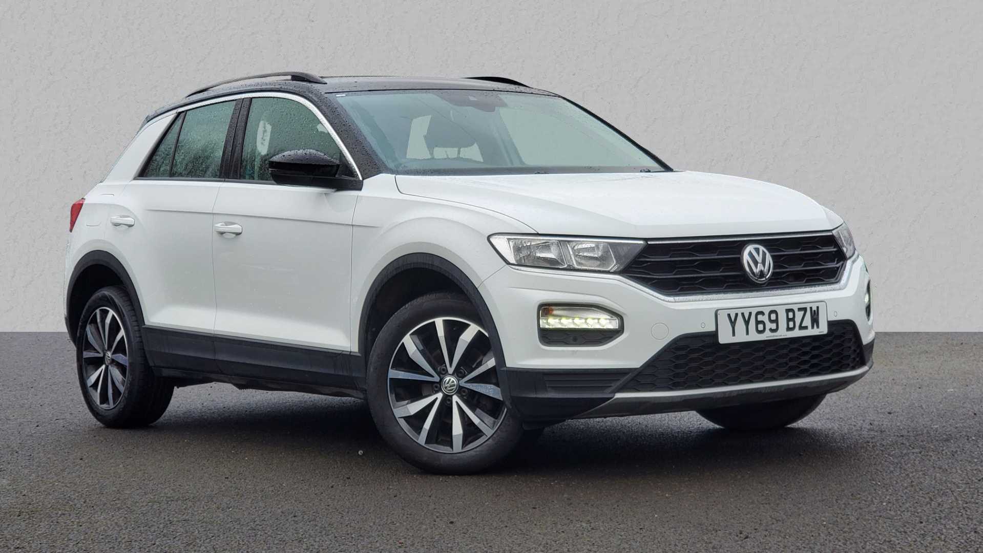 Main listing image - Volkswagen T-Roc