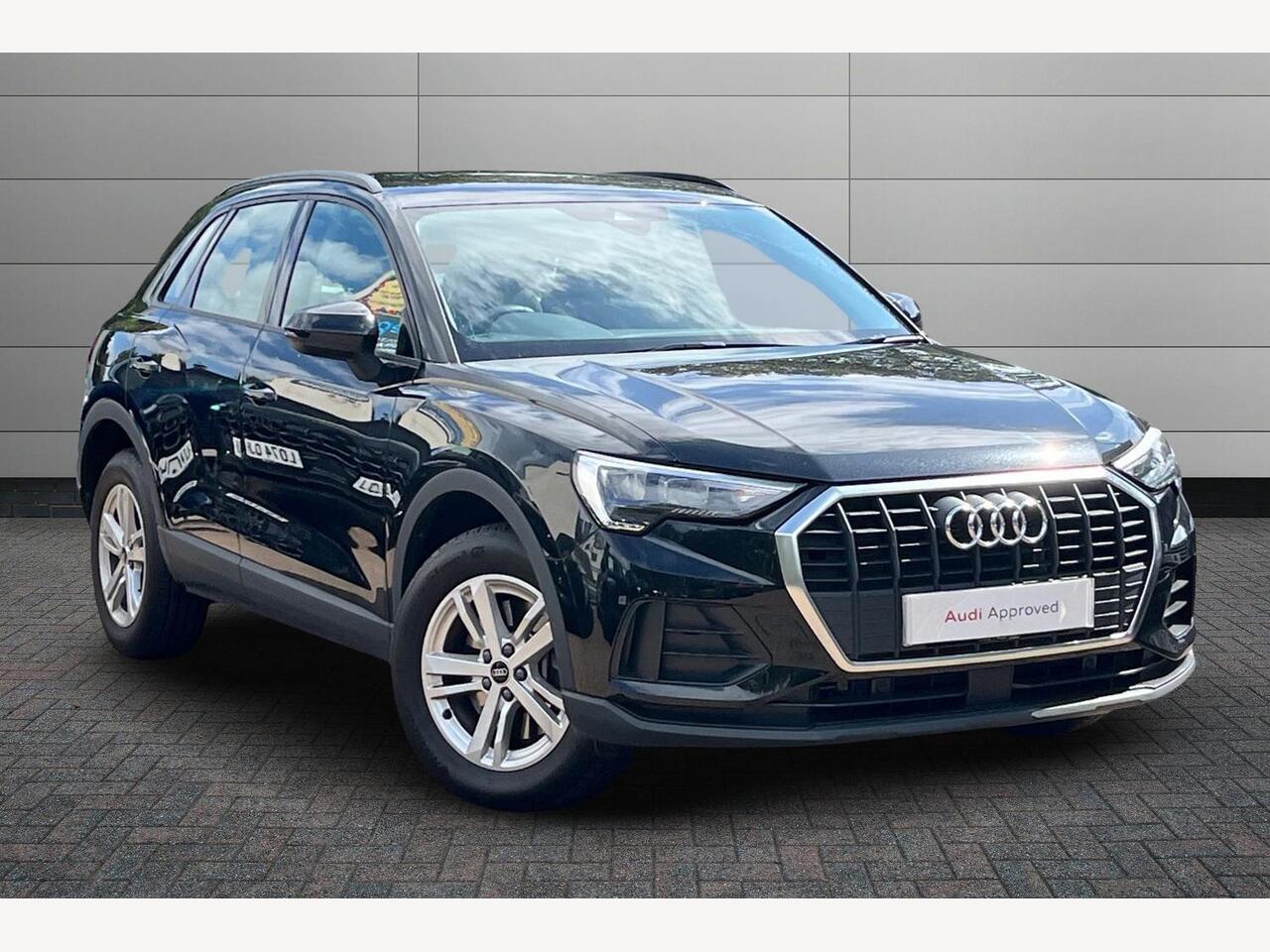 Main listing image - Audi Q3
