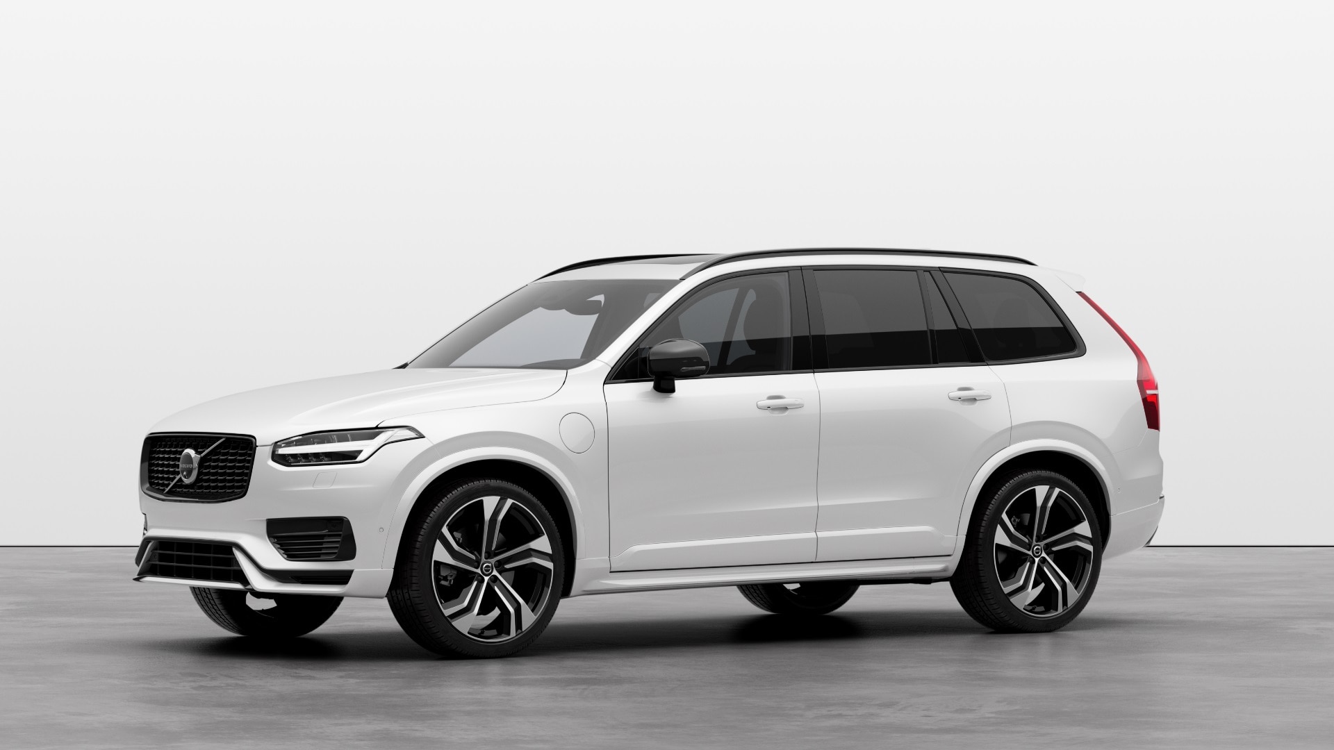 Main listing image - Volvo XC90