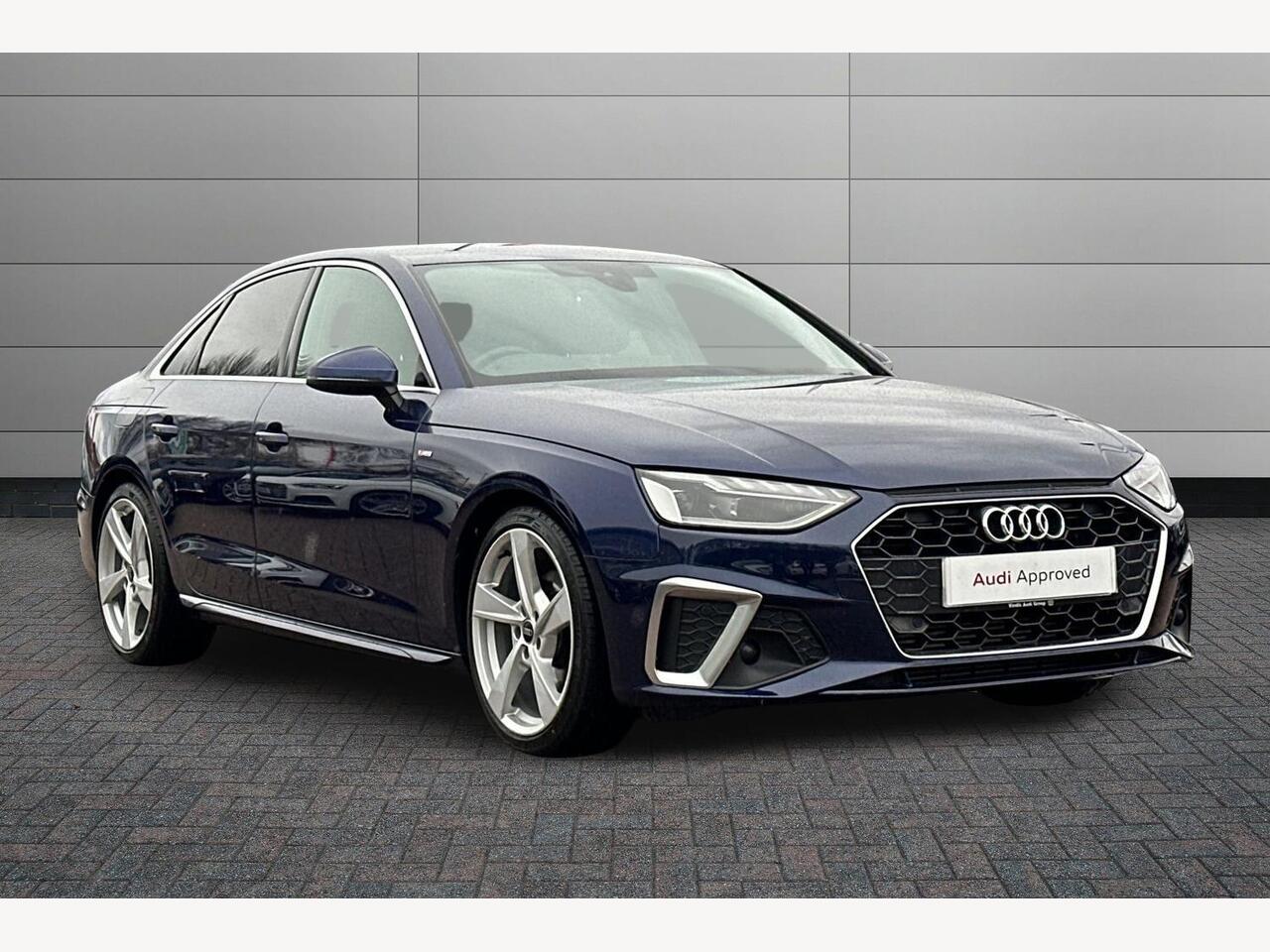 Main listing image - Audi A4