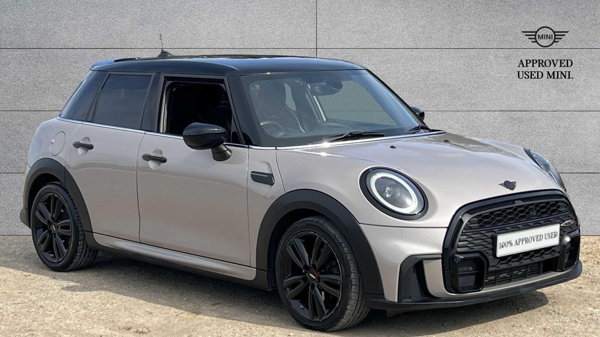 Main listing image - MINI Hatchback 5dr
