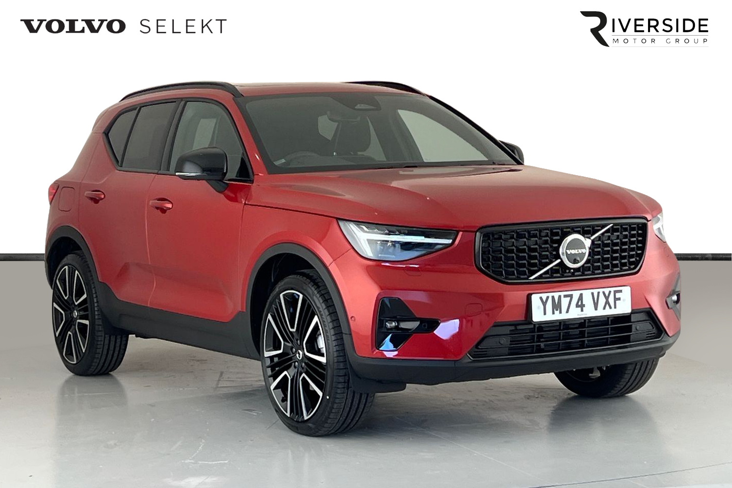 Main listing image - Volvo XC40