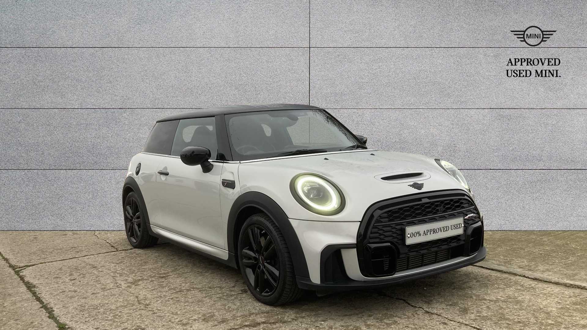 Main listing image - MINI Hatchback