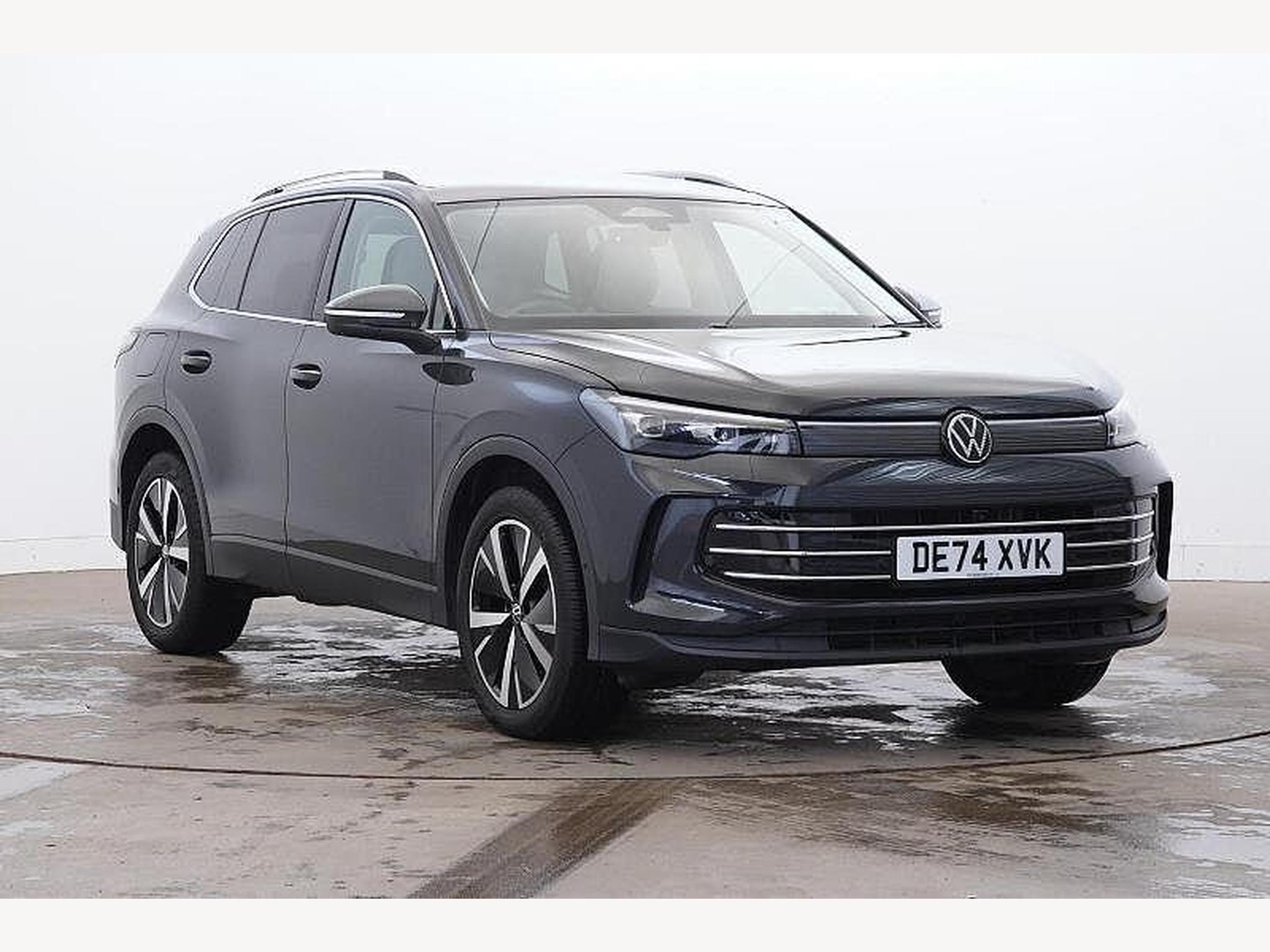Main listing image - Volkswagen Tiguan