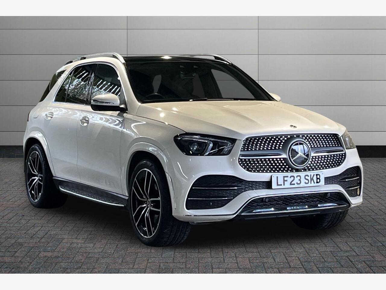 Main listing image - Mercedes-Benz GLE