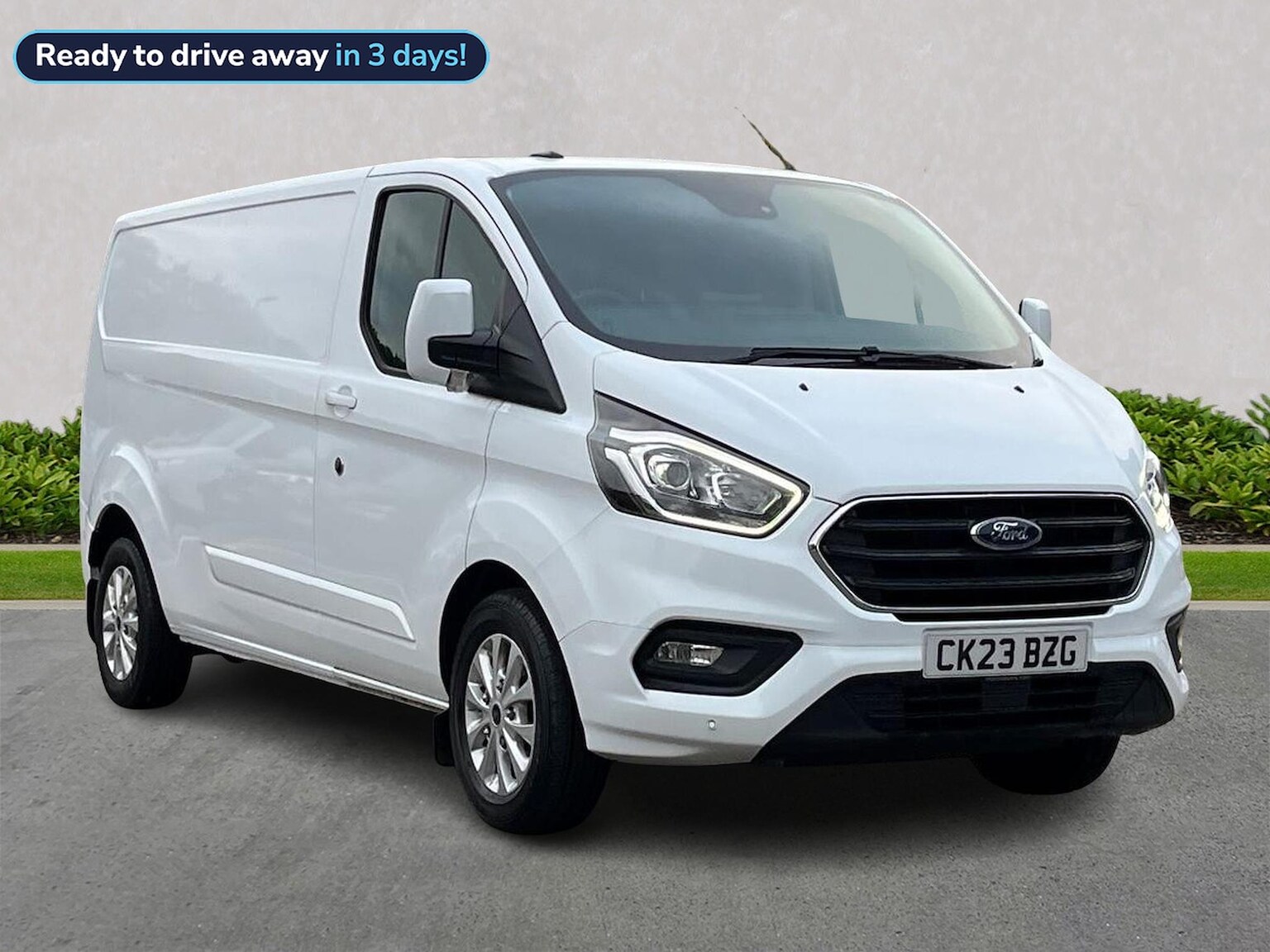 Main listing image - Ford Transit Custom