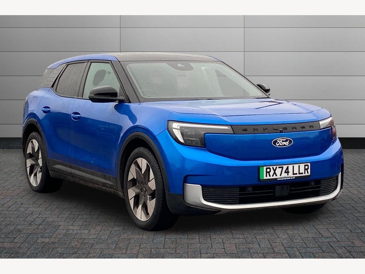 Main listing image - Ford Explorer