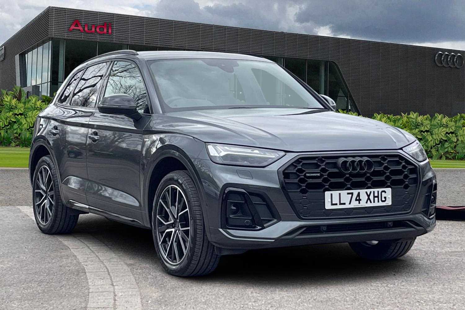 Main listing image - Audi Q5